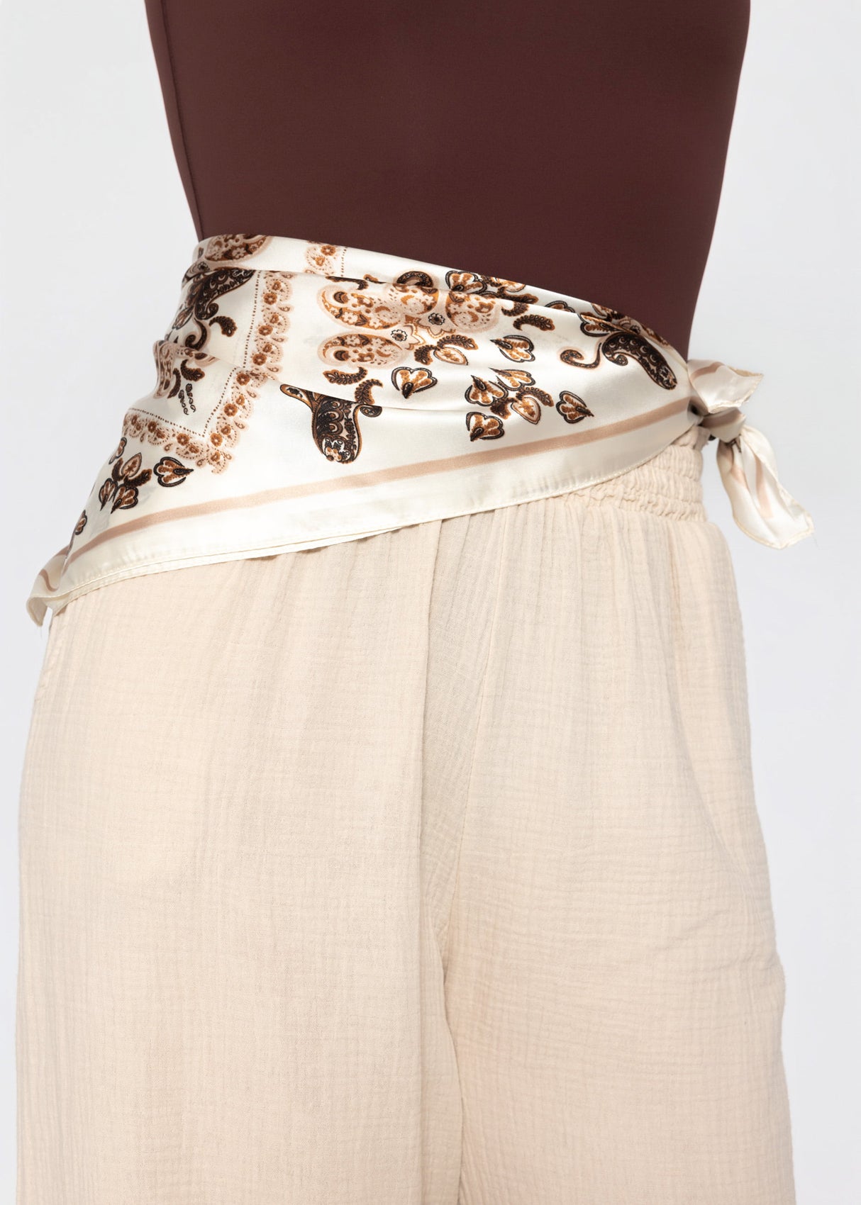 Halstuch mit geometrischem Ornament-Print - beige