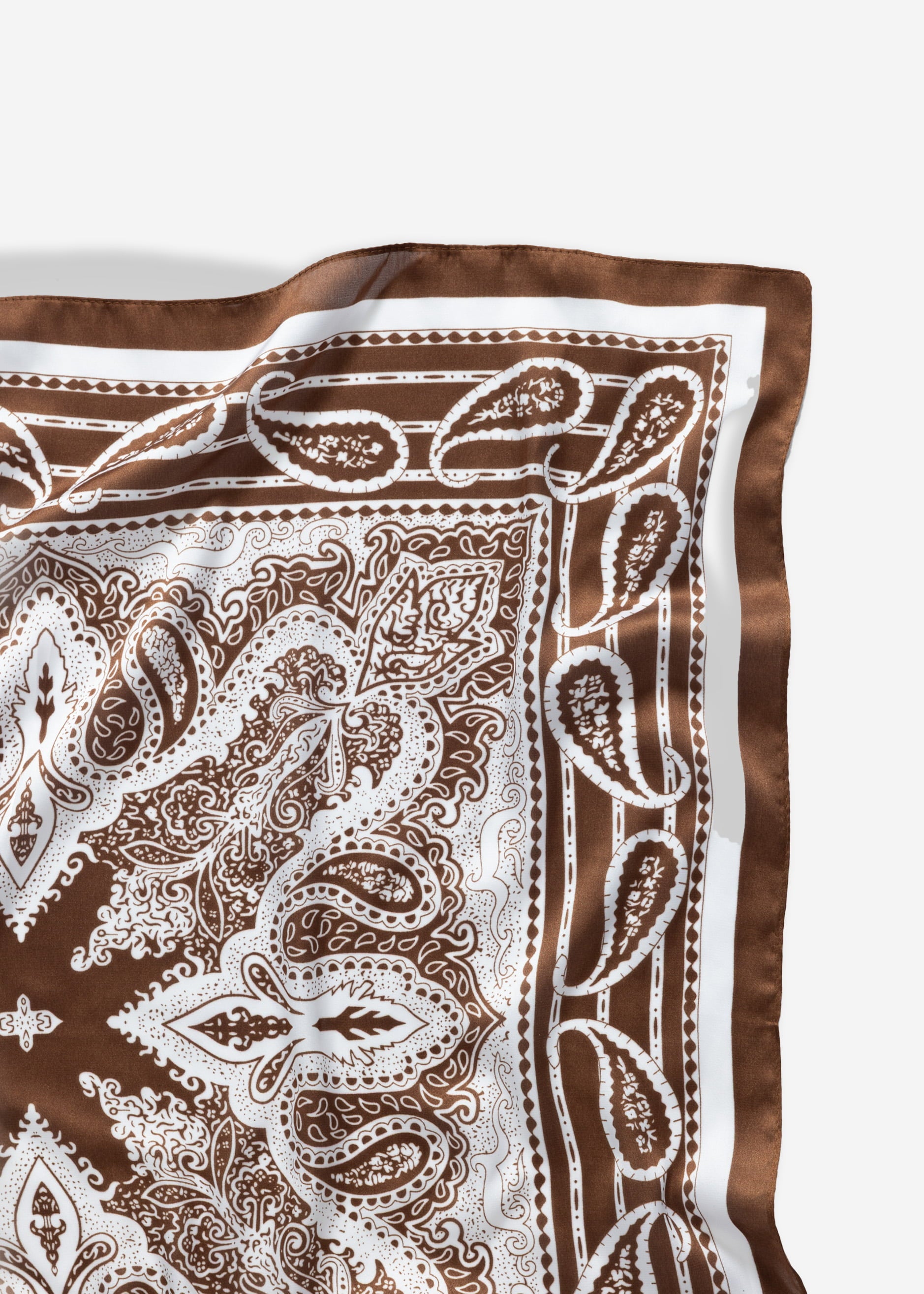 Scarf with paisley print - dark brown