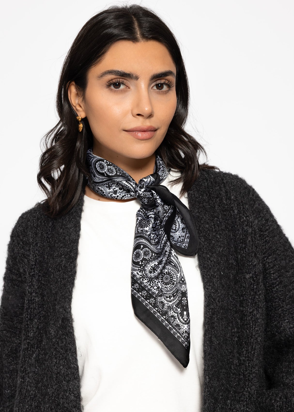 Paisley print scarf - black