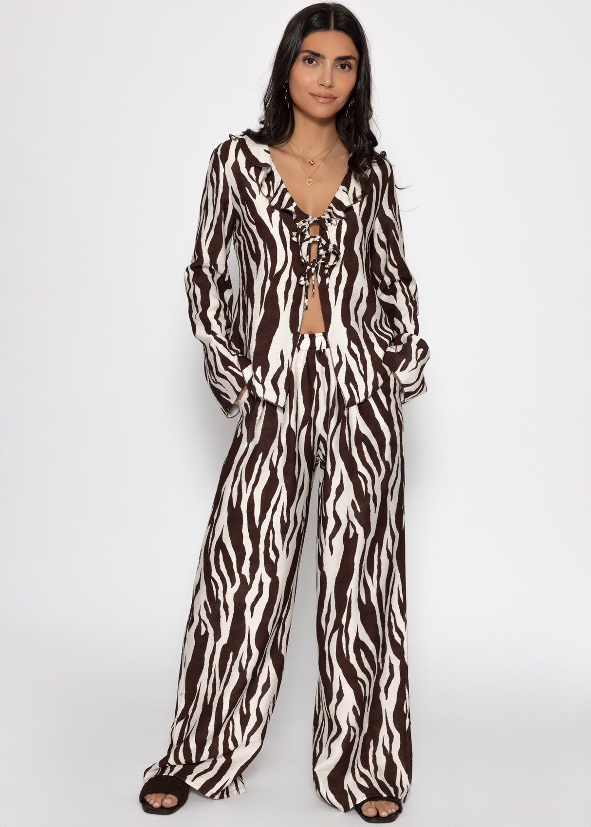 Viscose trousers with zebra print - brown