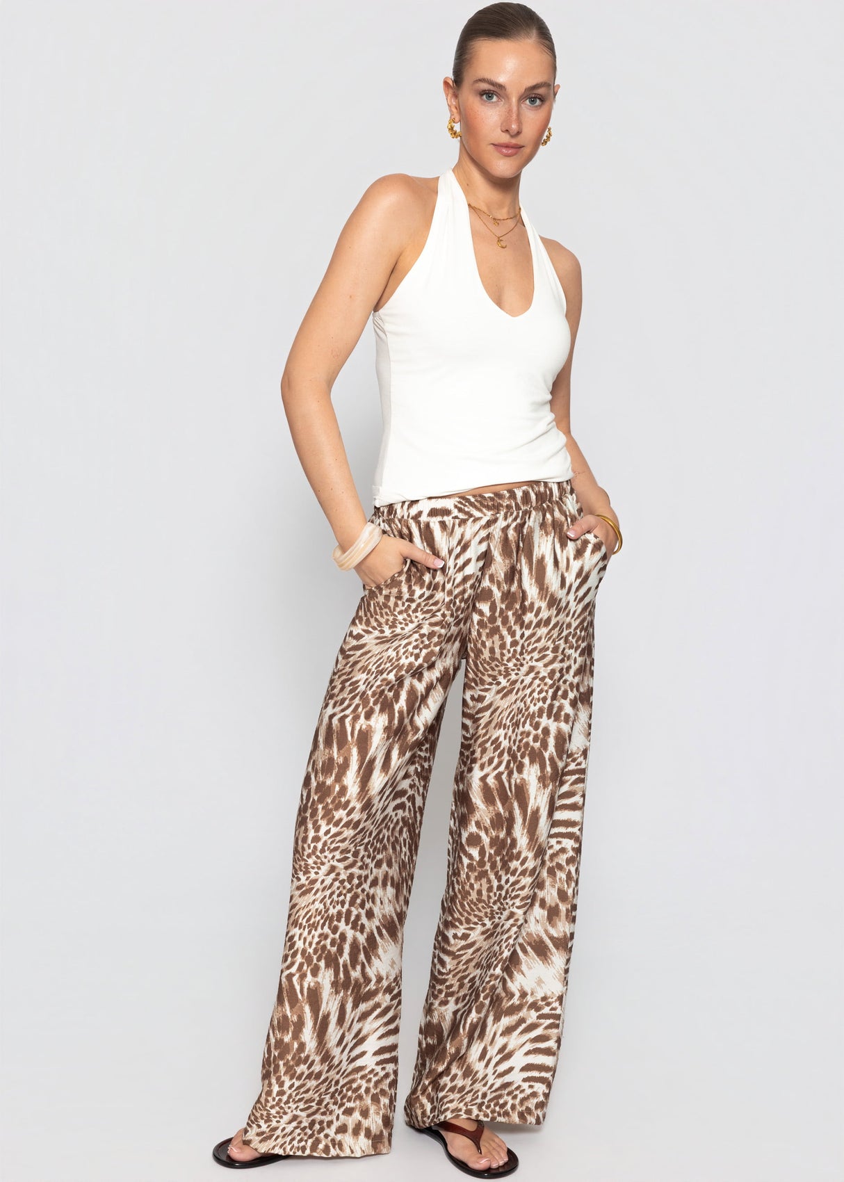 Hose mit Animal-Print - braun