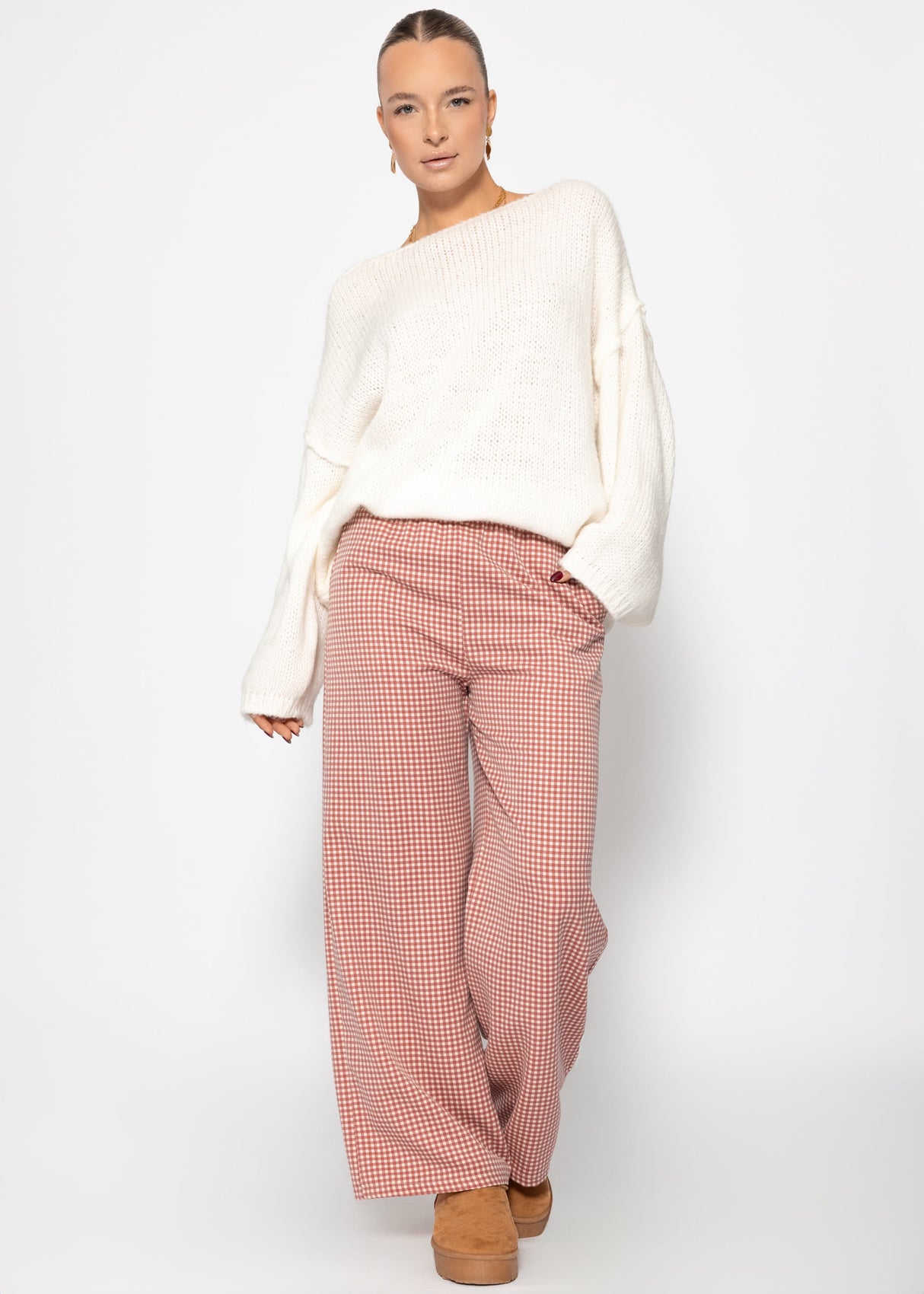 Pants with Vichy print - red