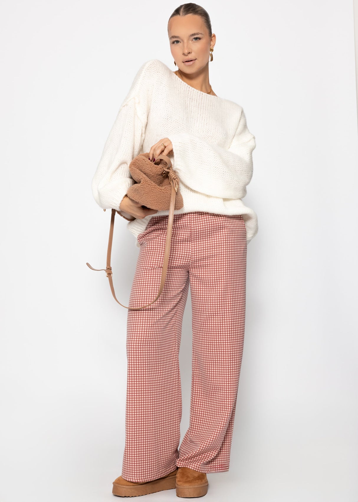 Pants with Vichy print - red