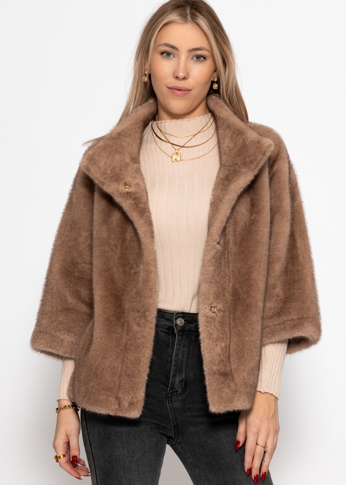 Jacke aus Kunstfell mit 7/8 Ärmeln - beige