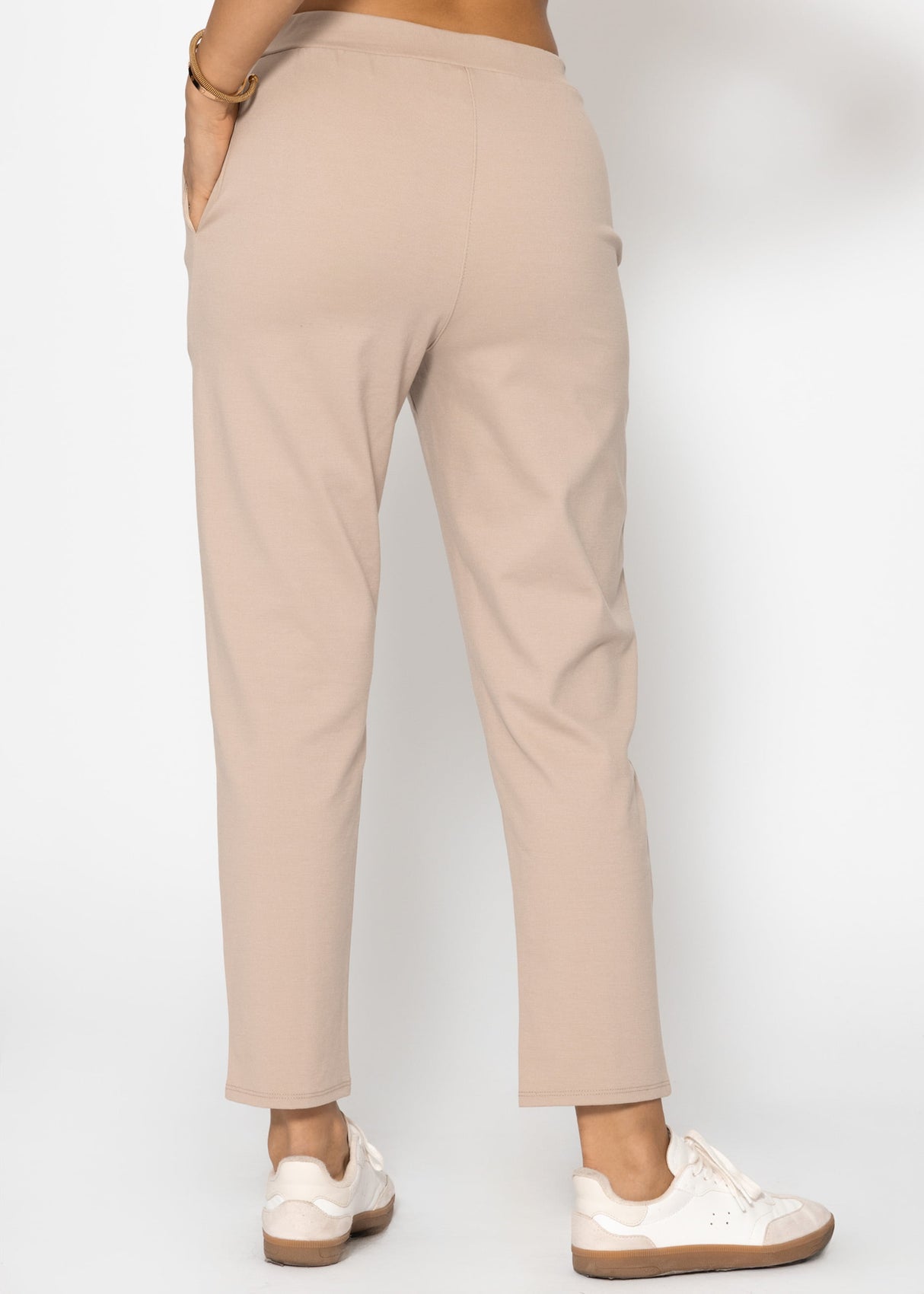 Jersey Chinos mit Ziernaht - beige