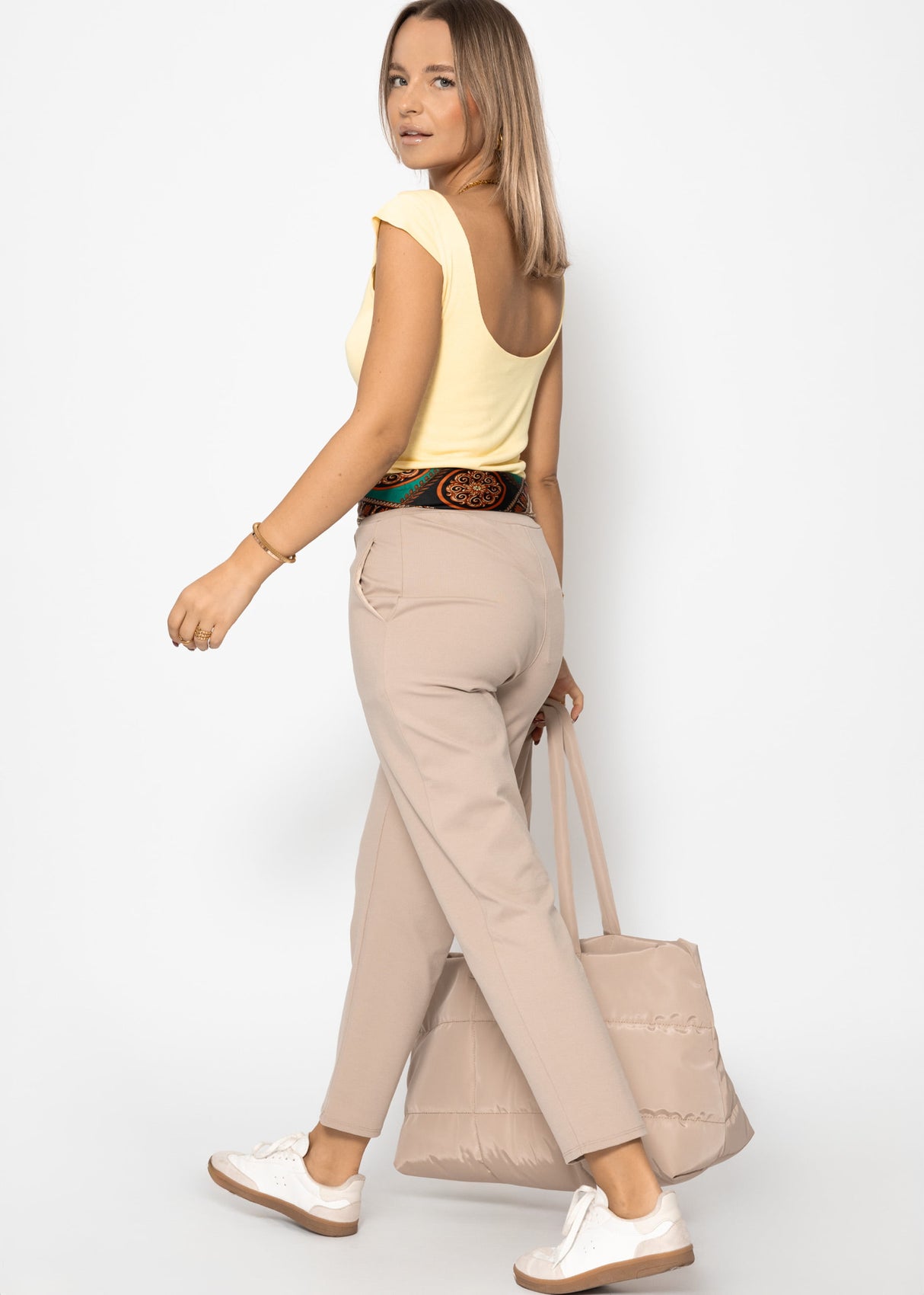 Jersey Chinos mit Ziernaht - beige