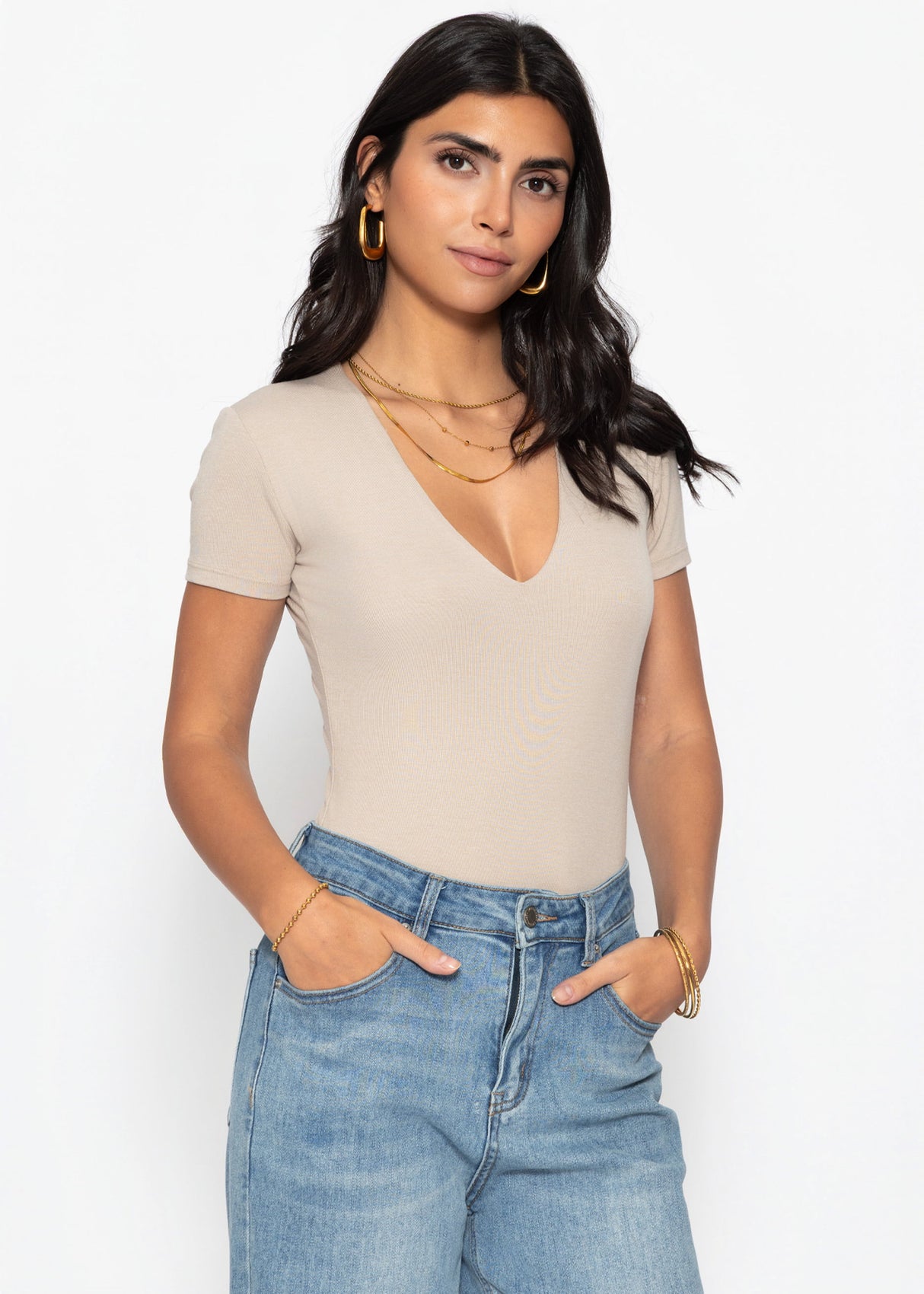 Short sleeve bodysuit with V-neck - beige