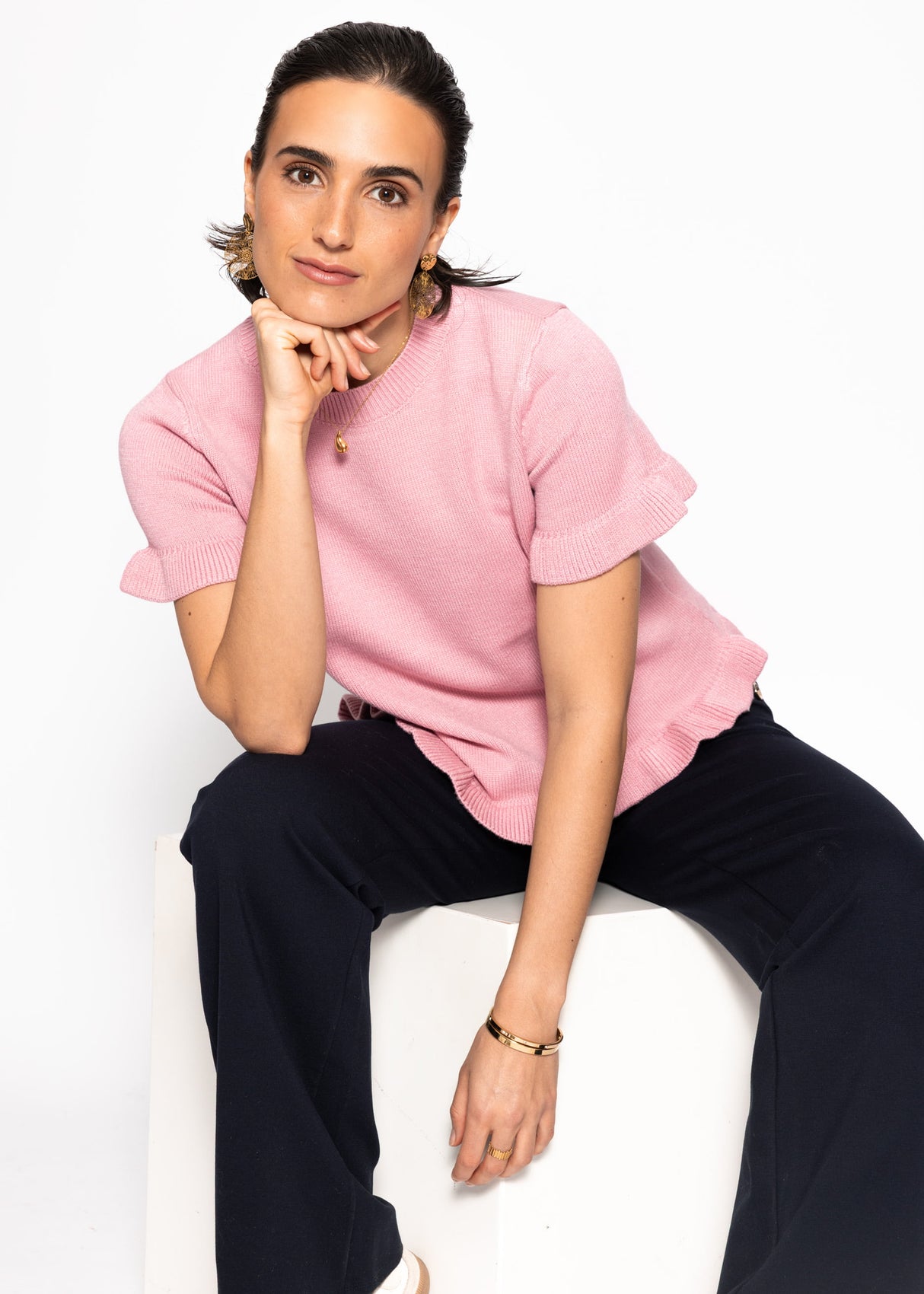 Kurzarm-Pullover mit Volants - rosa