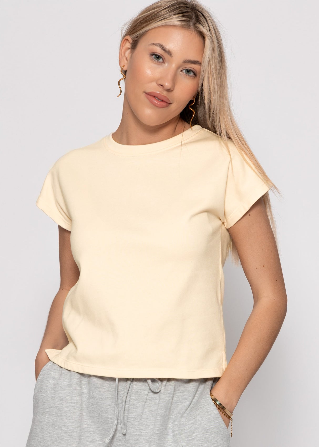 Sweatshirt with back detail - butter yellow