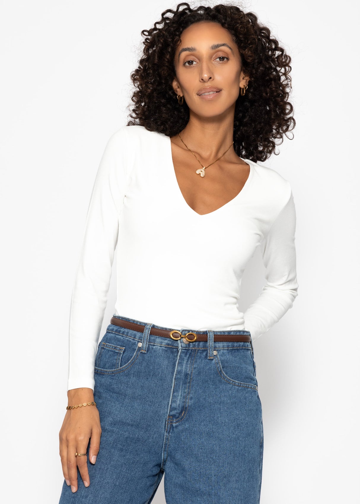 Long arm body with a V -neck - white