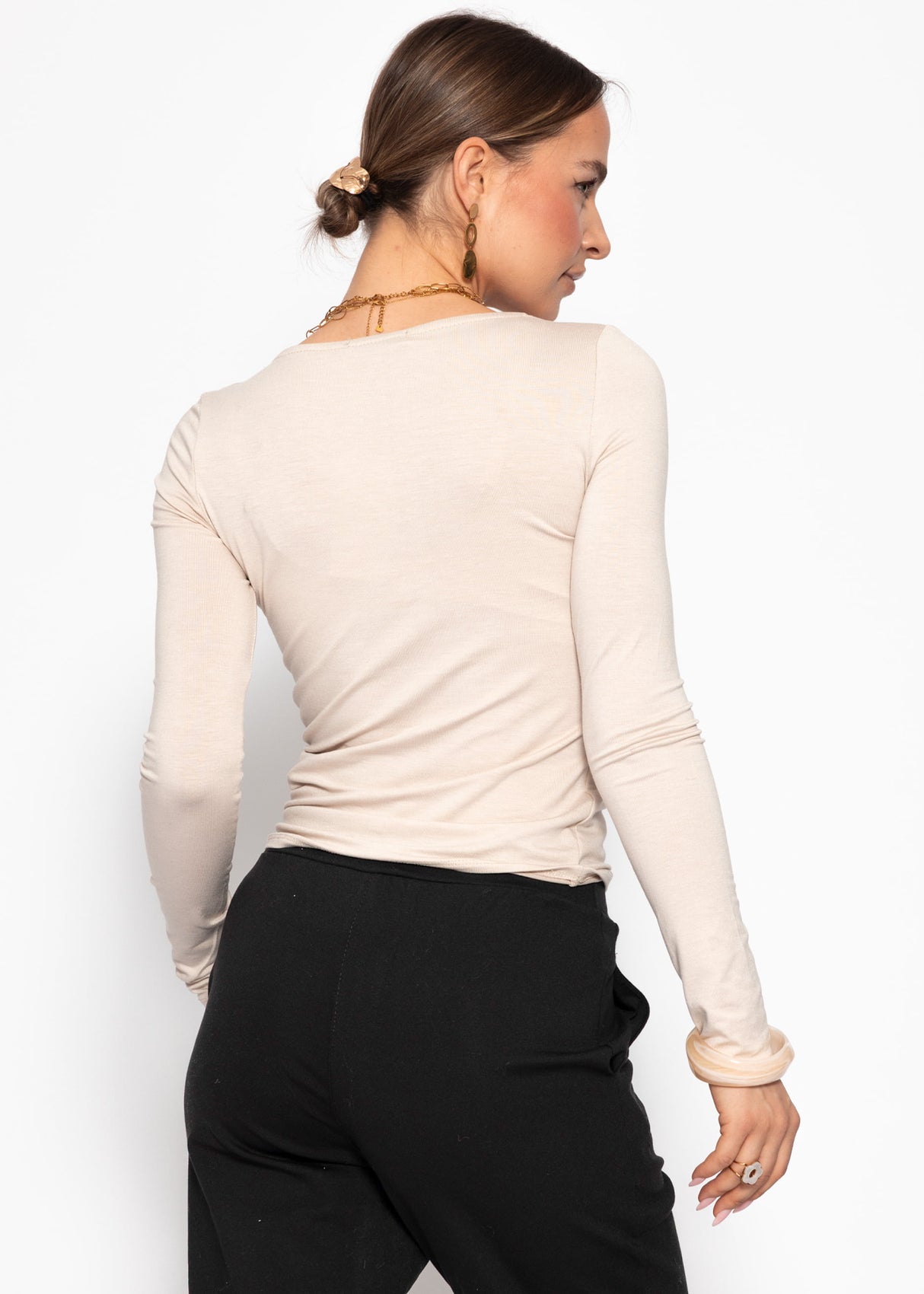 Langarmshirt mit Spitzenausschnitt - beige