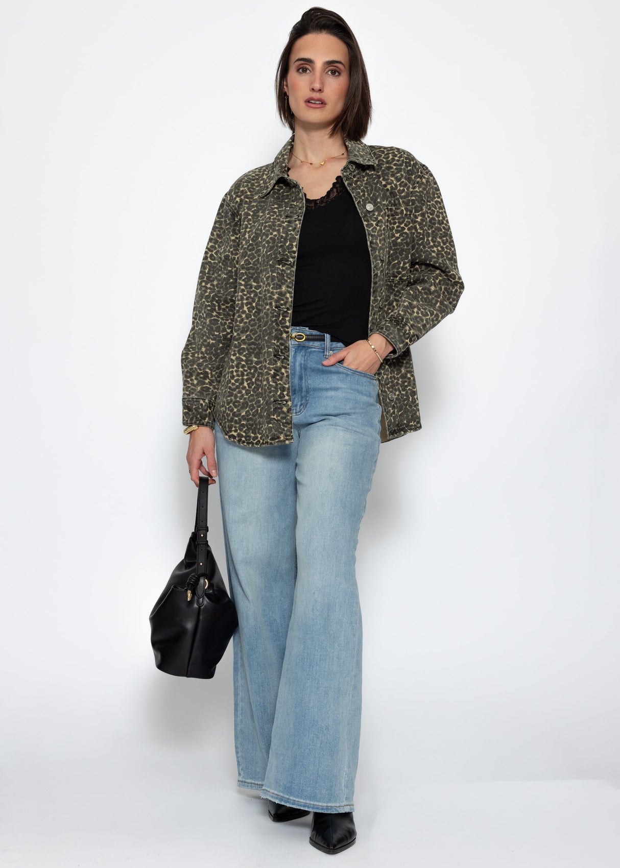 Langarmshirt mit Spitzenausschnitt - schwarz