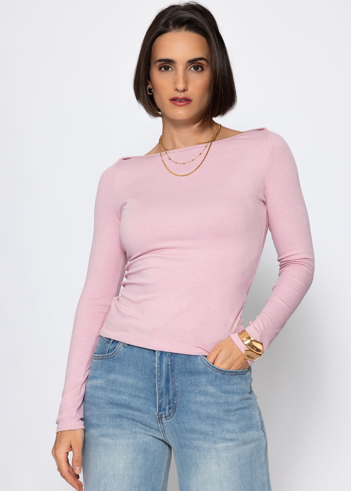 Long-sleeved shirt with boat neckline - dusky pink