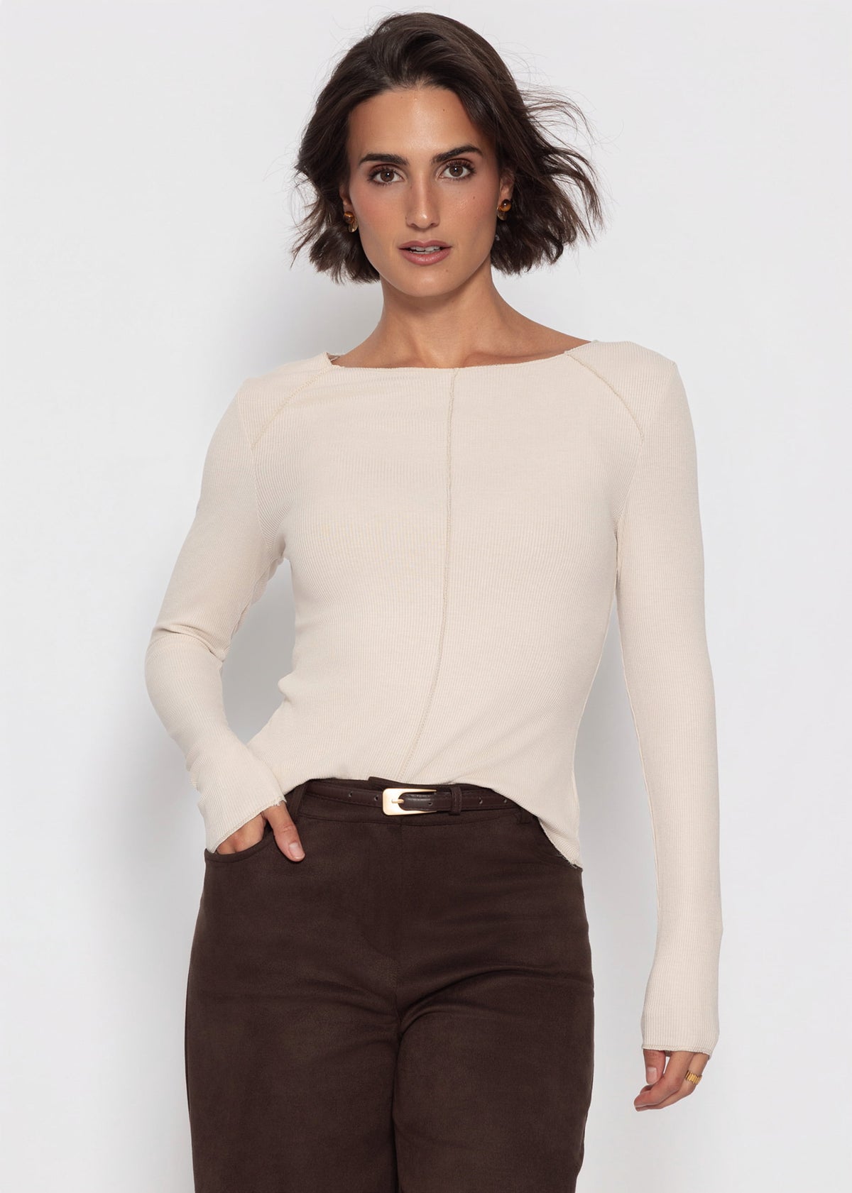 Langarmshirt mit Ziernähten - beige