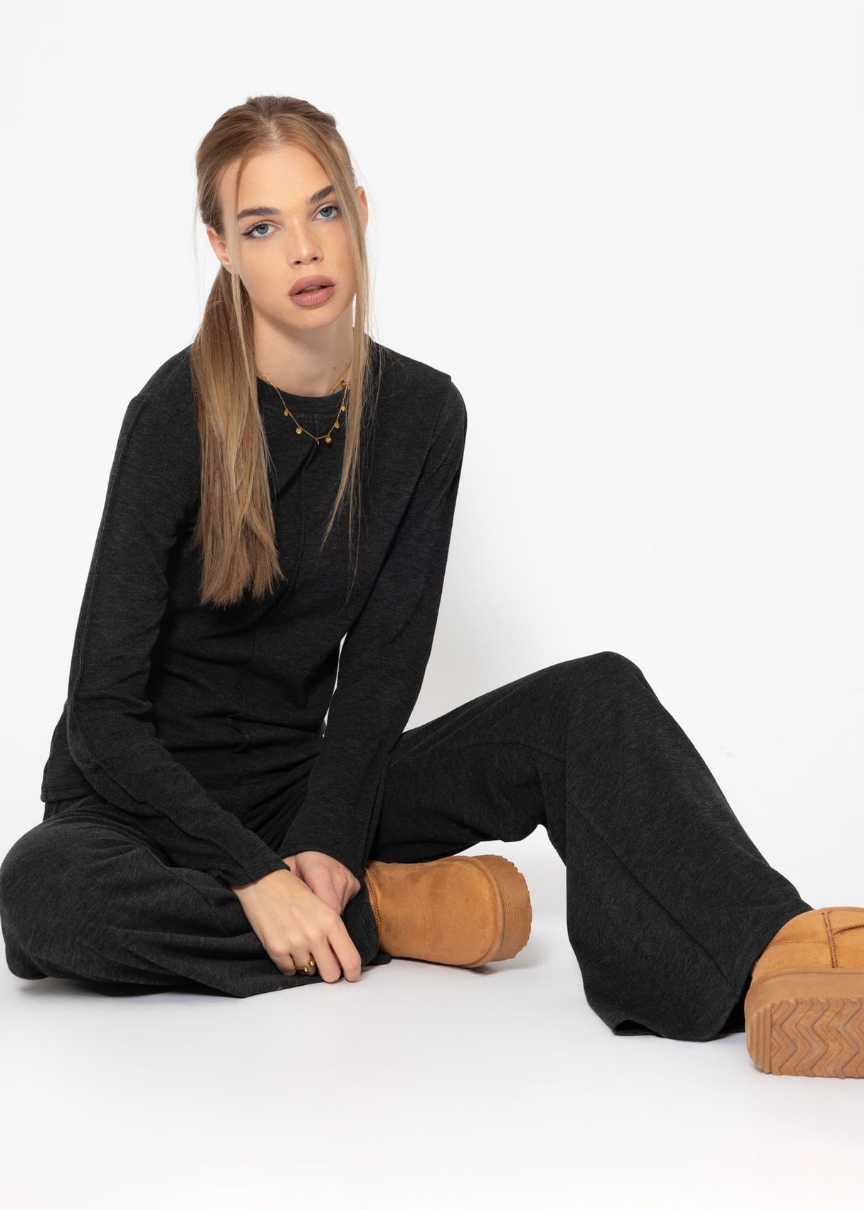 Long-sleeved shirt with decorative seam - dark grey mottled