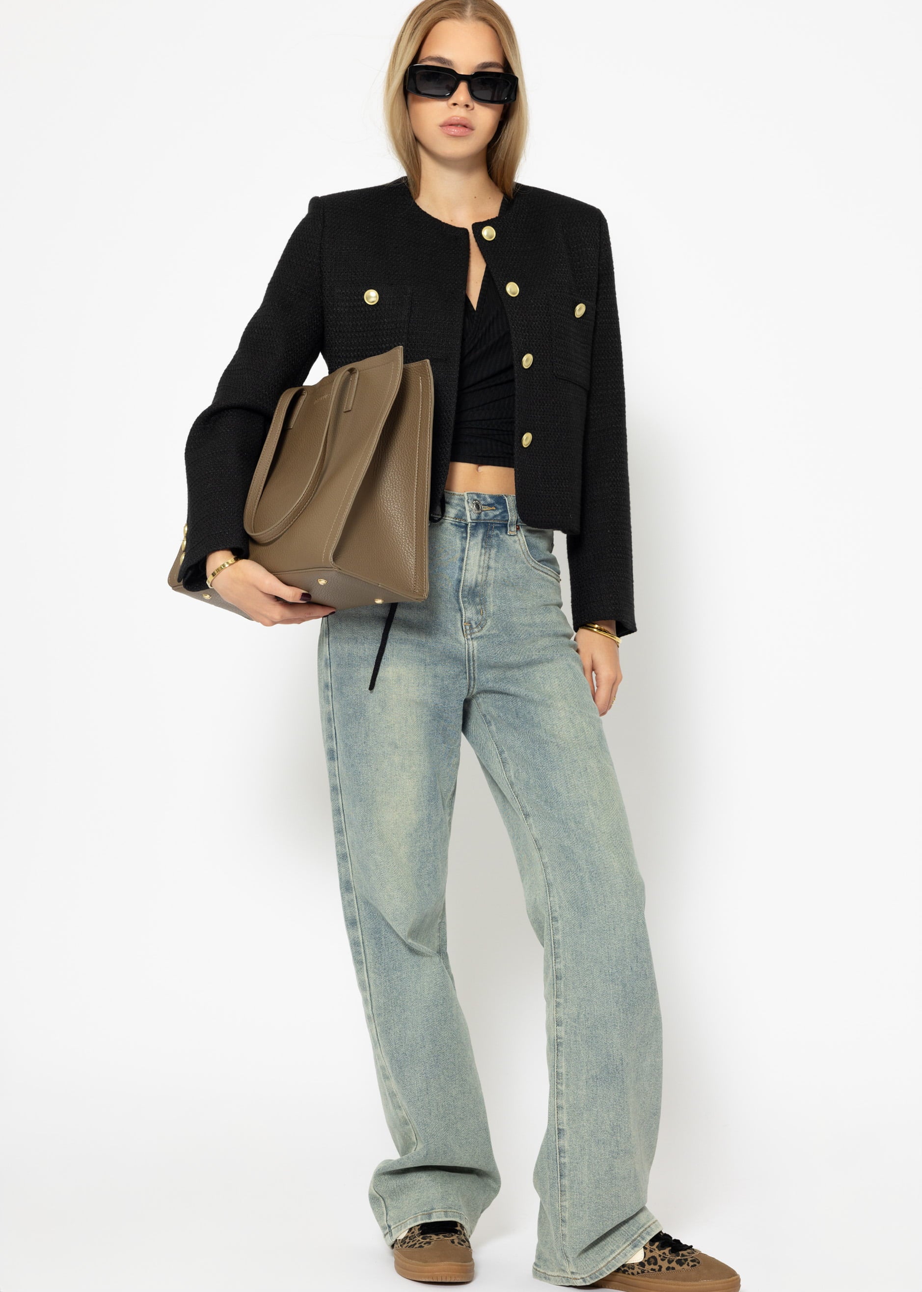Long-sleeved wrap shirt - black