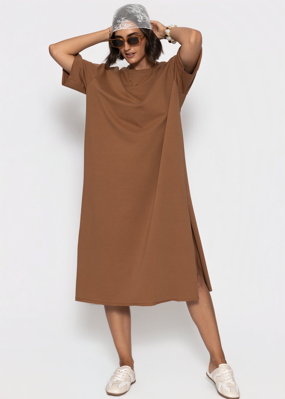 Langes Oversize T-Shirt Kleid - braun