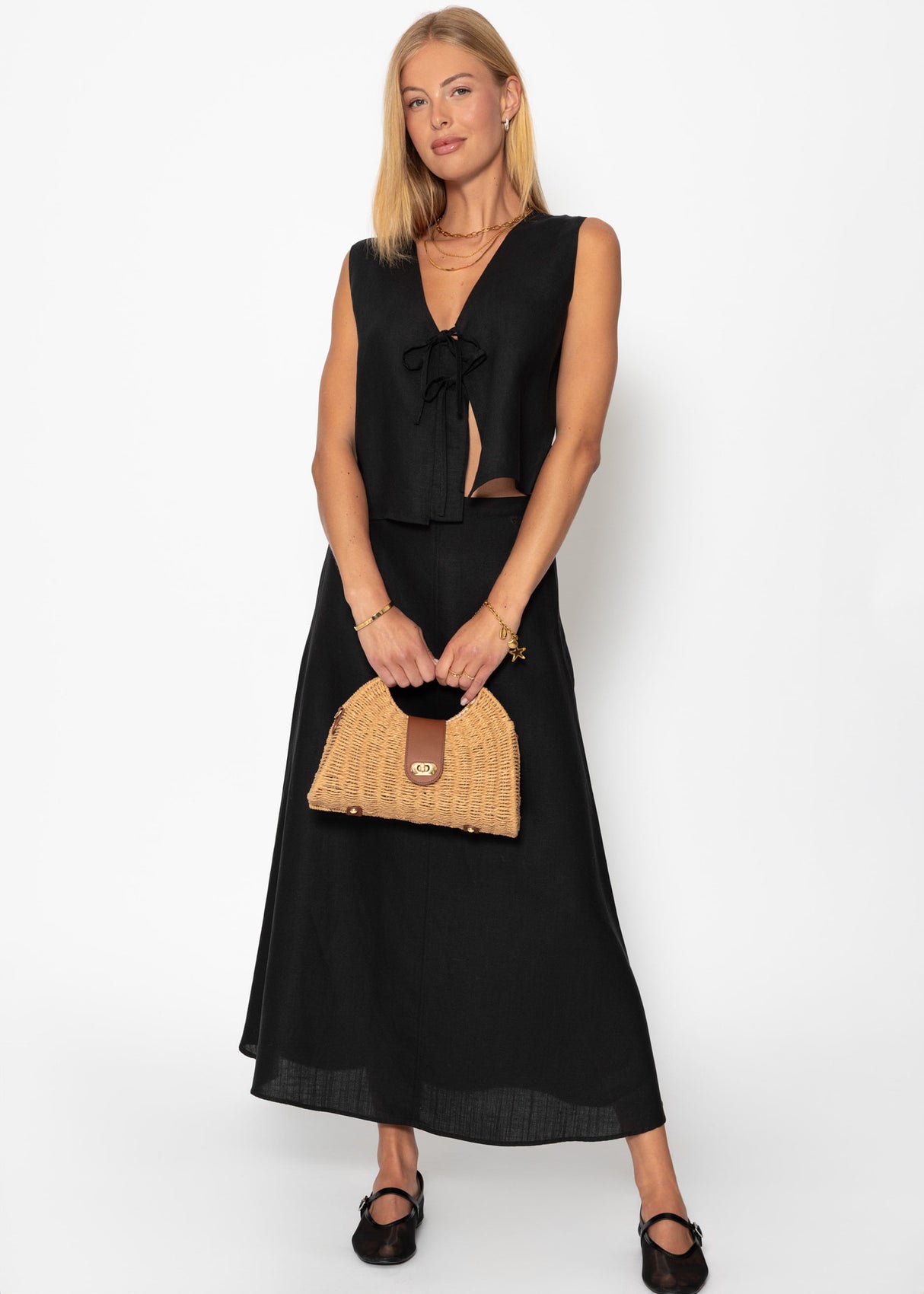 Linen top with bow closure - black