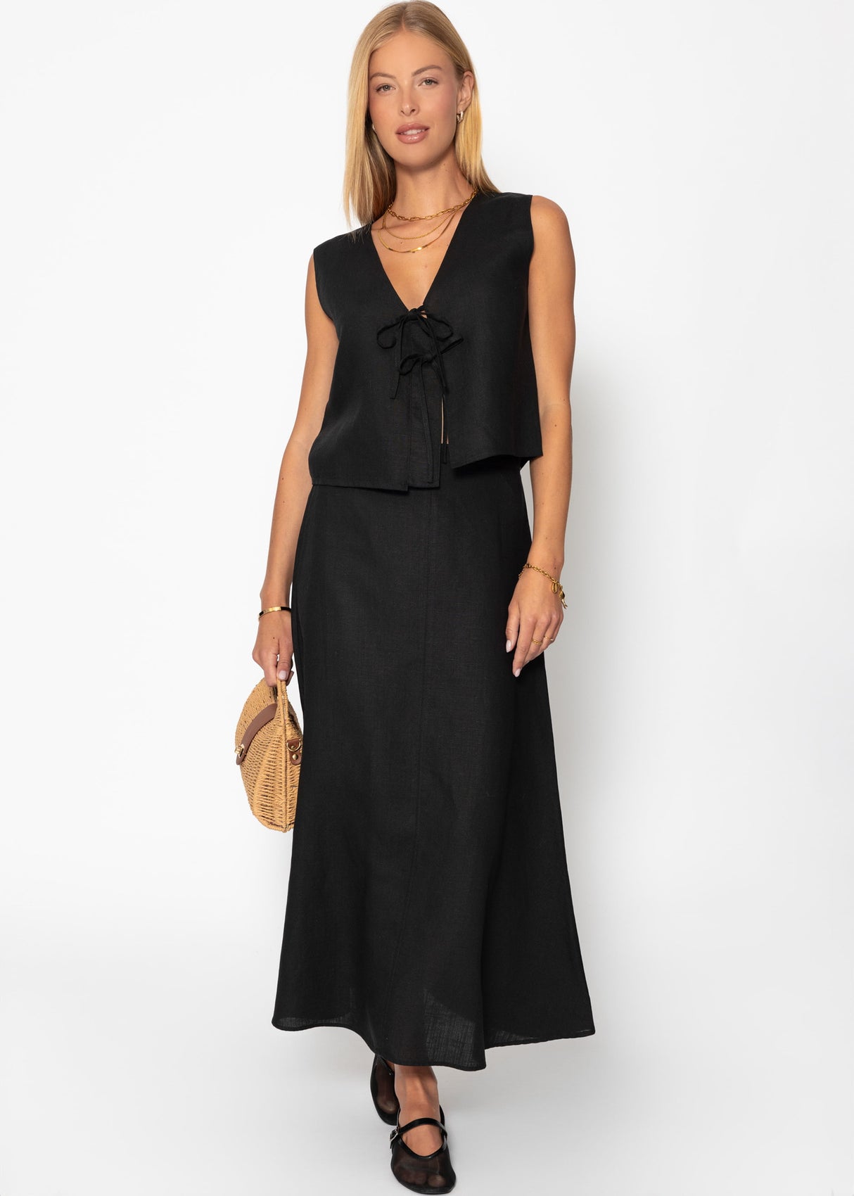 Linen top with bow closure - black