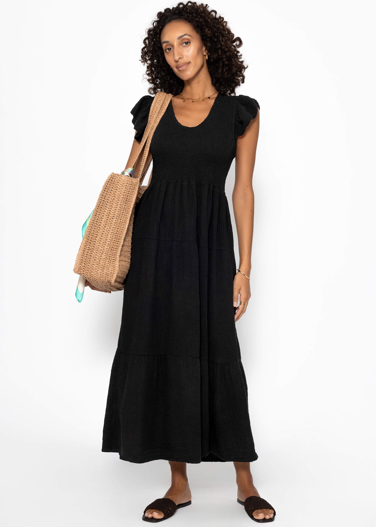 Maxi Musselin Kleid mit Volants und Flügelärmel - schwarz