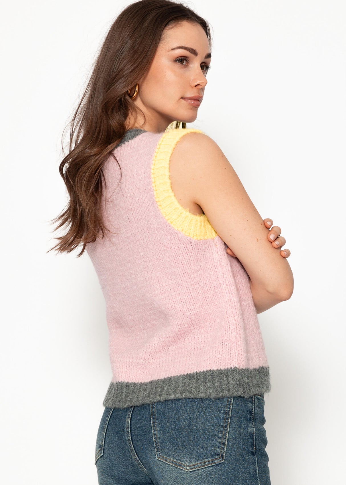 Multicolored V-neck pullover - pink