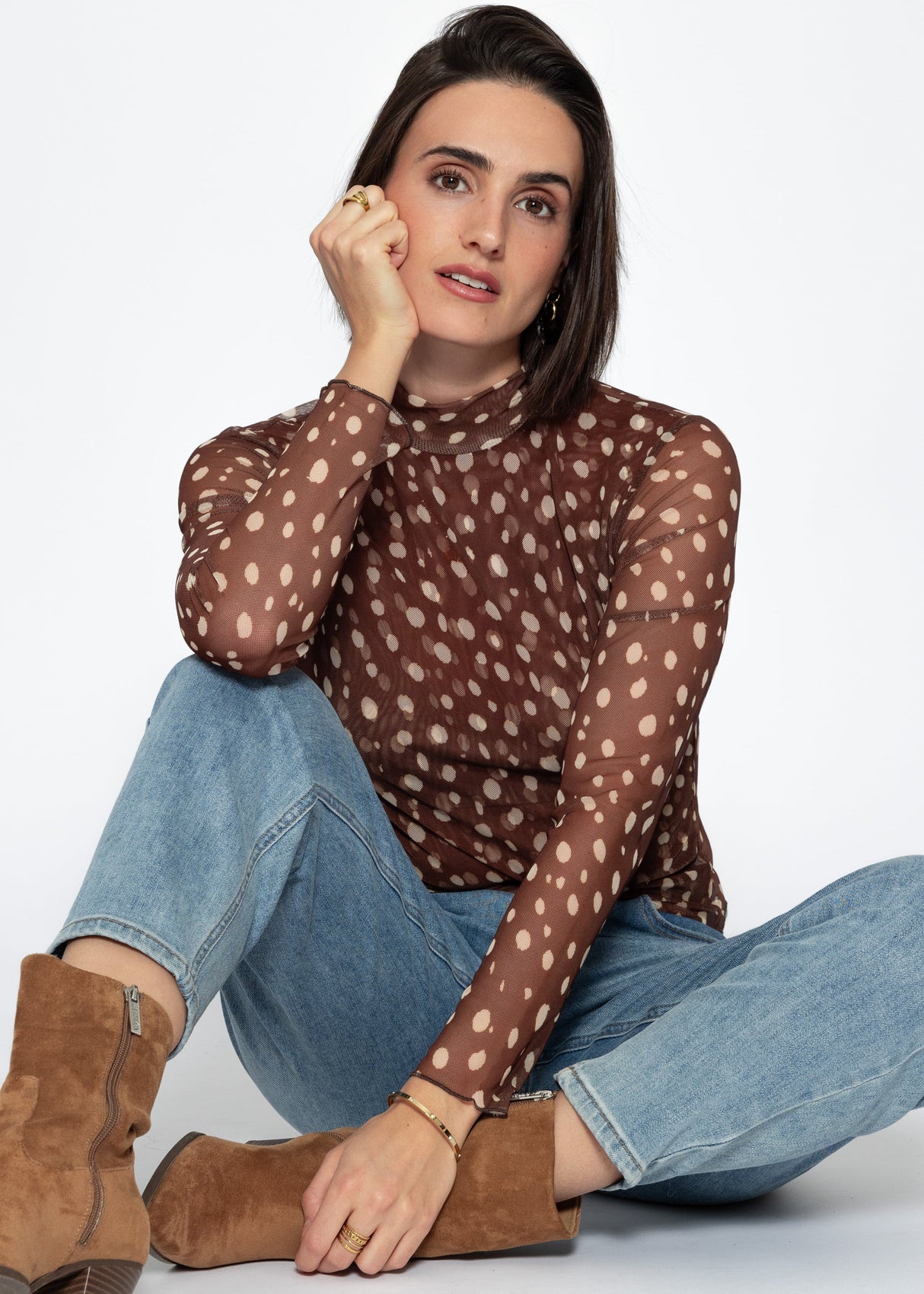 Mesh long-sleeved shirt with polka dots - brown