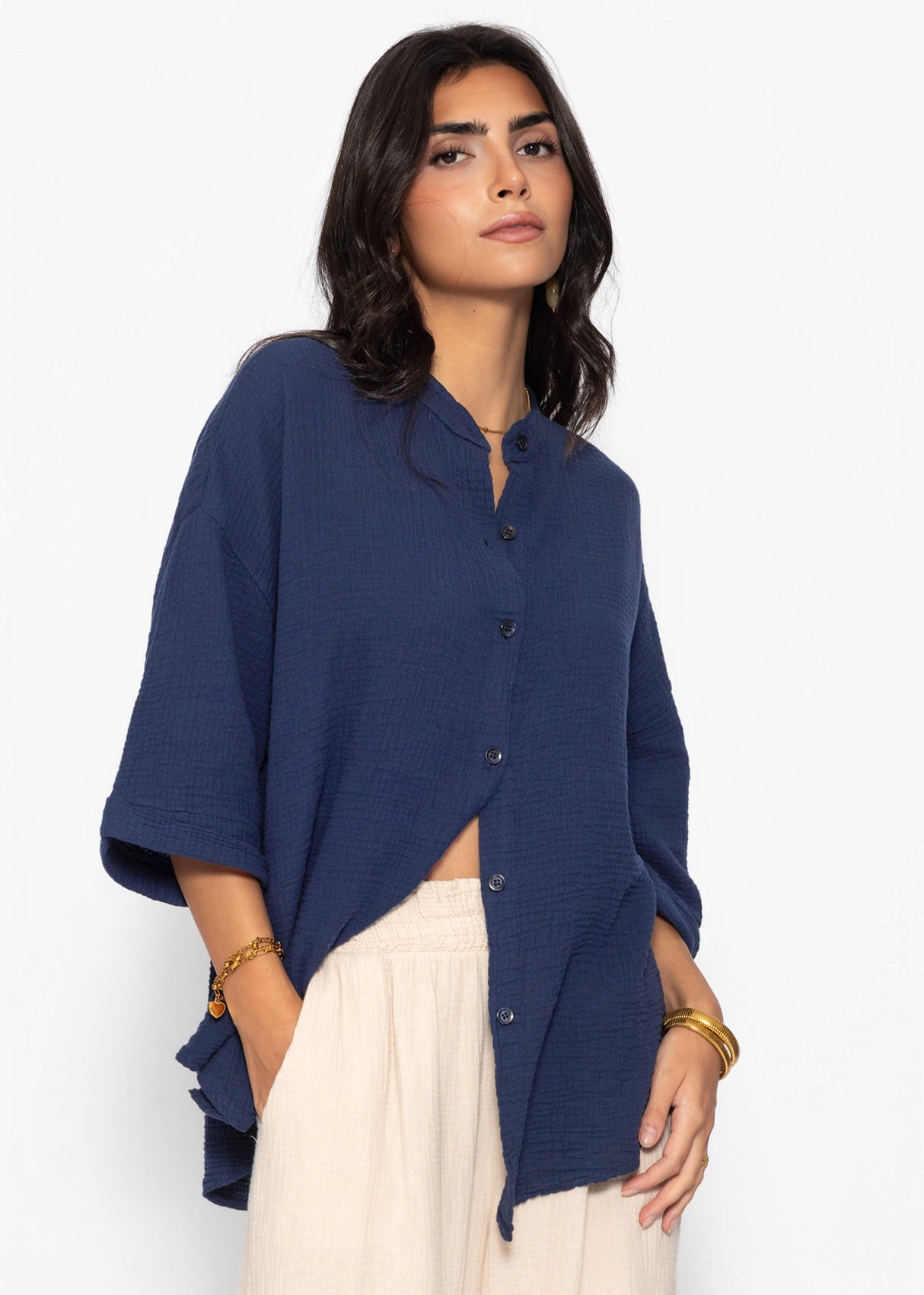 Musselin Bluse mit halblangen Ärmeln - dunkelblau