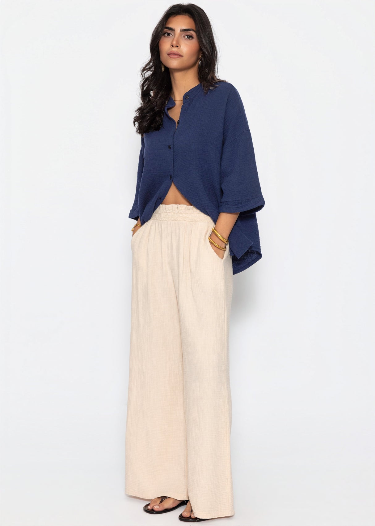 Musselin Bluse mit halblangen Ärmeln - dunkelblau