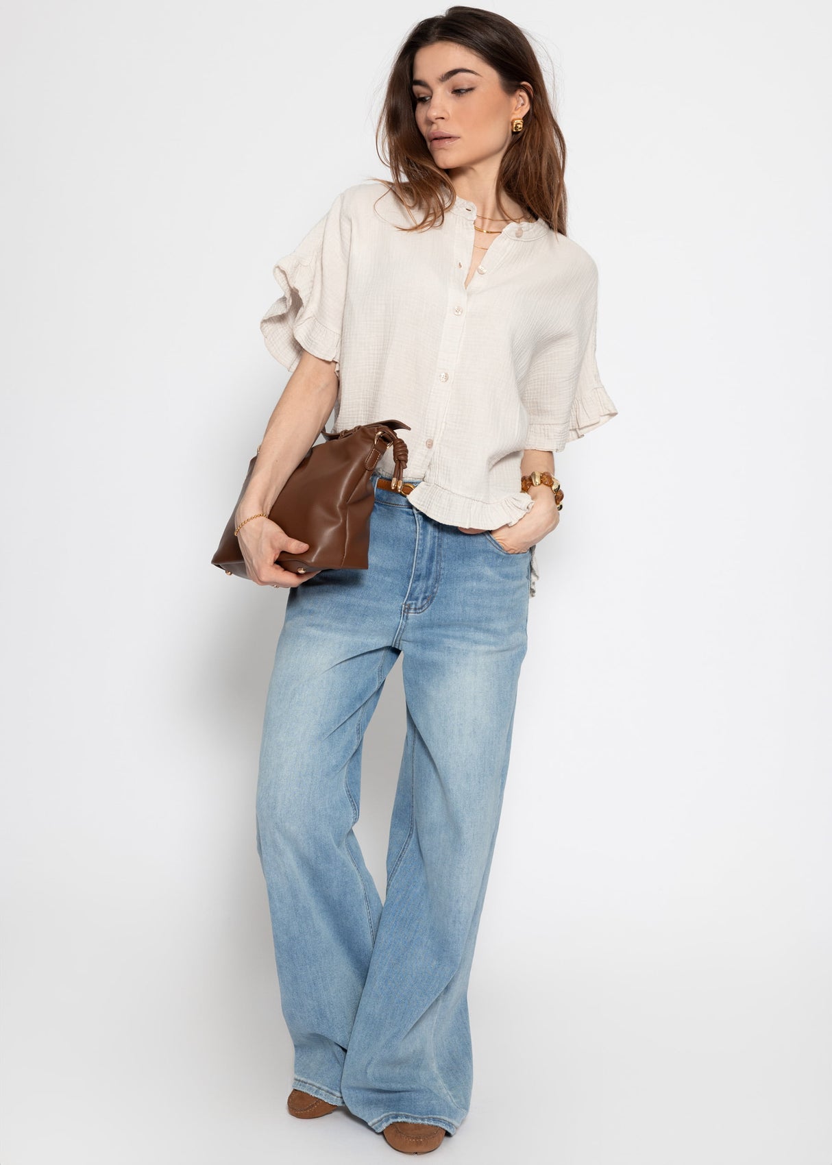 Musselin Bluse mit Rüschensaum - hellbeige