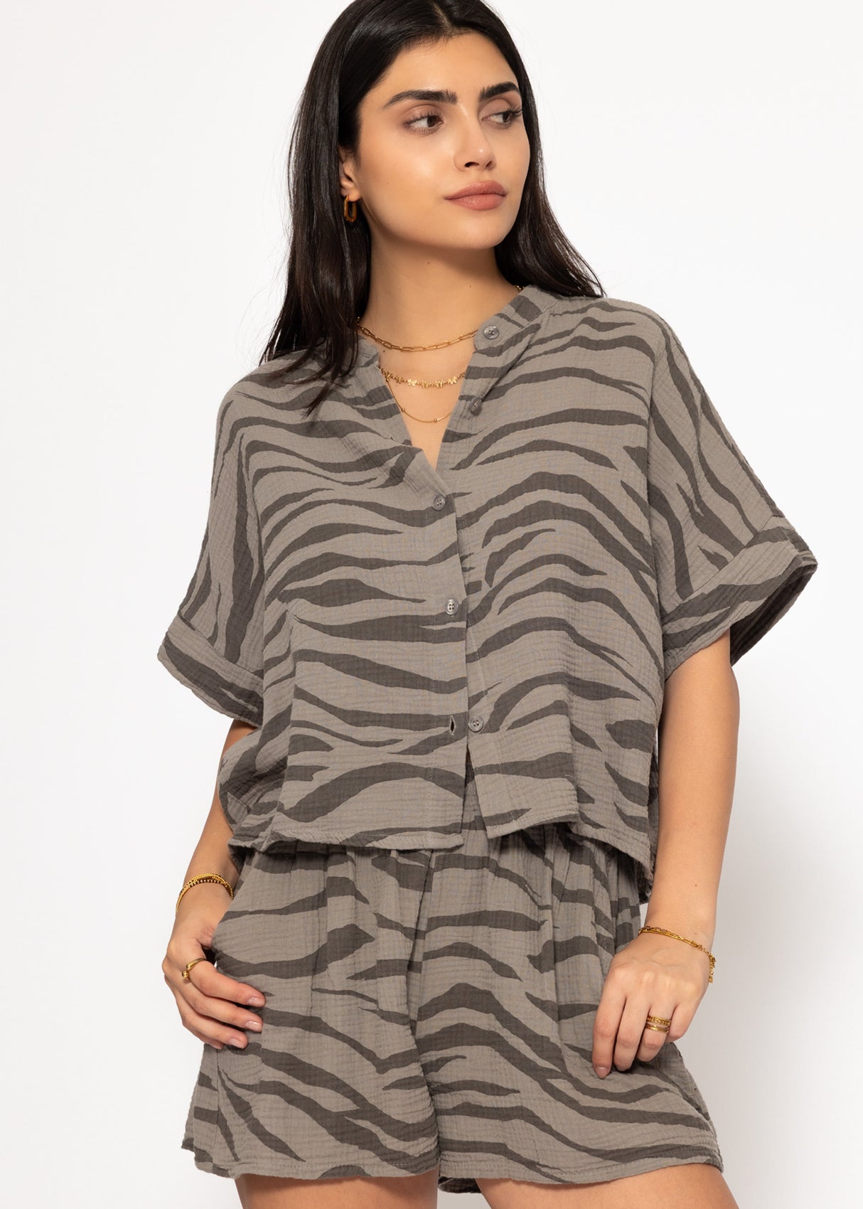 Muslin blouse with zebra print - taupe