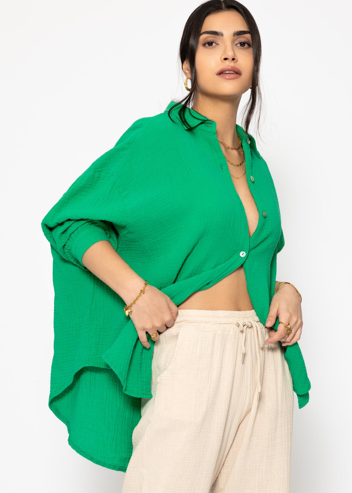 Muslin blouse oversize, short, green