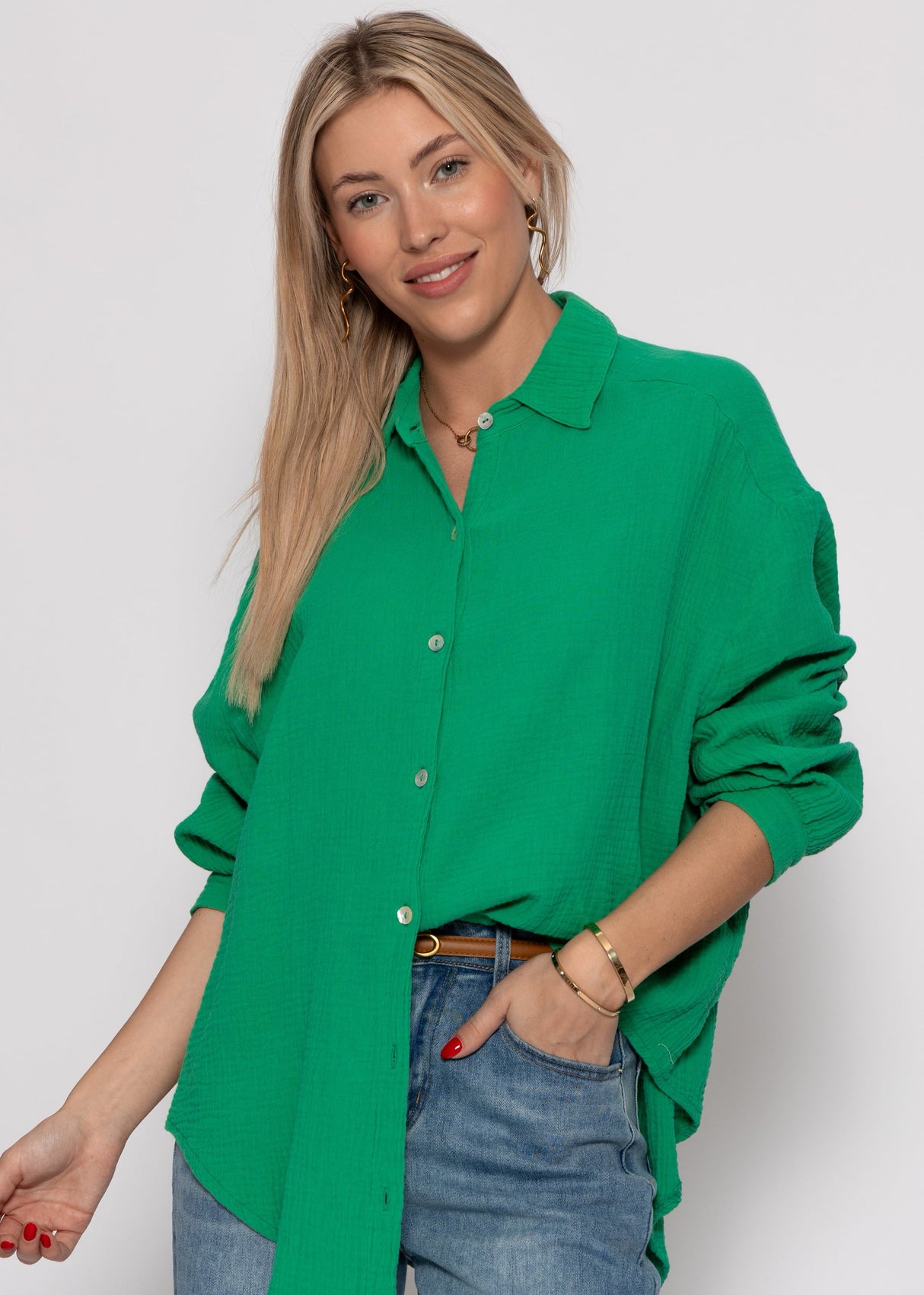 Muslin blouse oversize, short, green