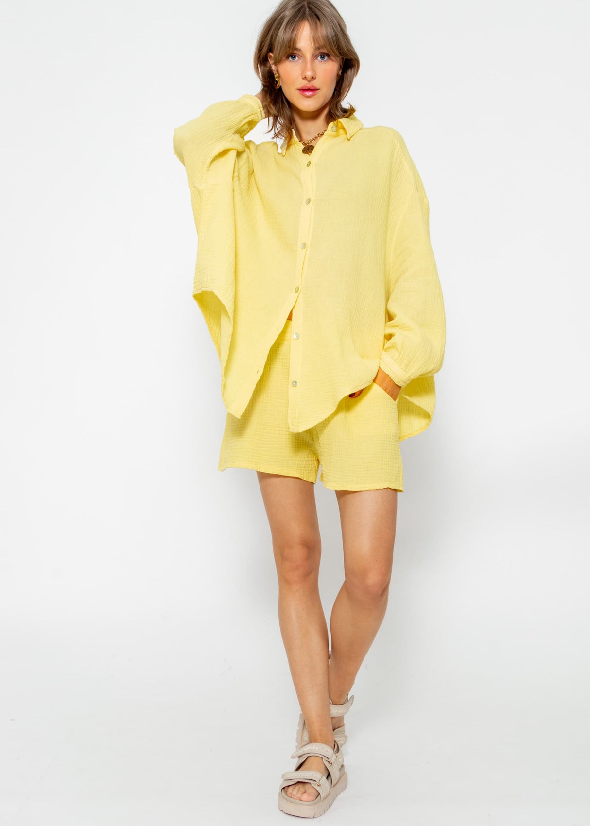 Muslin shorts, yellow