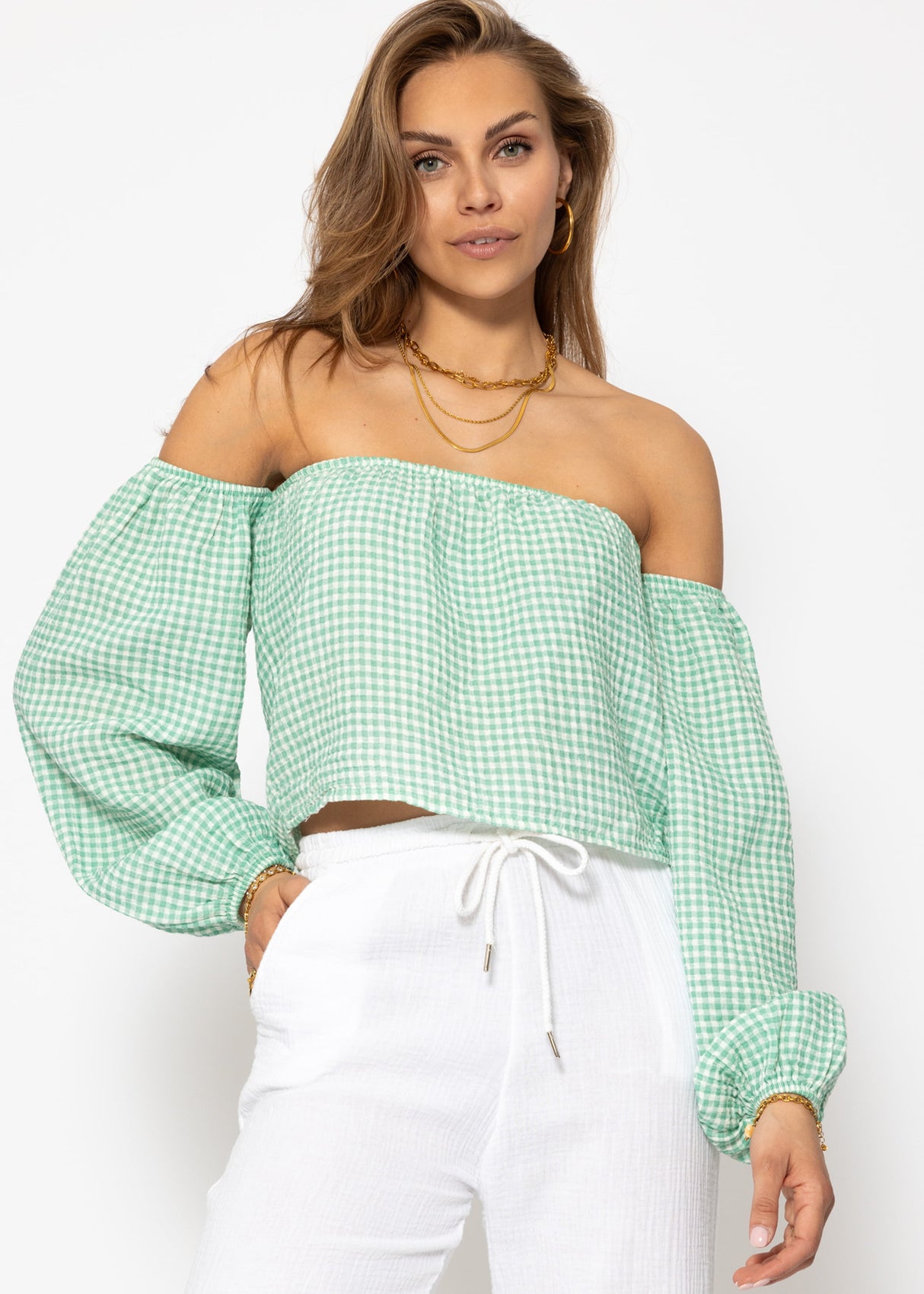 Off-the-shoulder muslin top with Vichy print - sage green and white