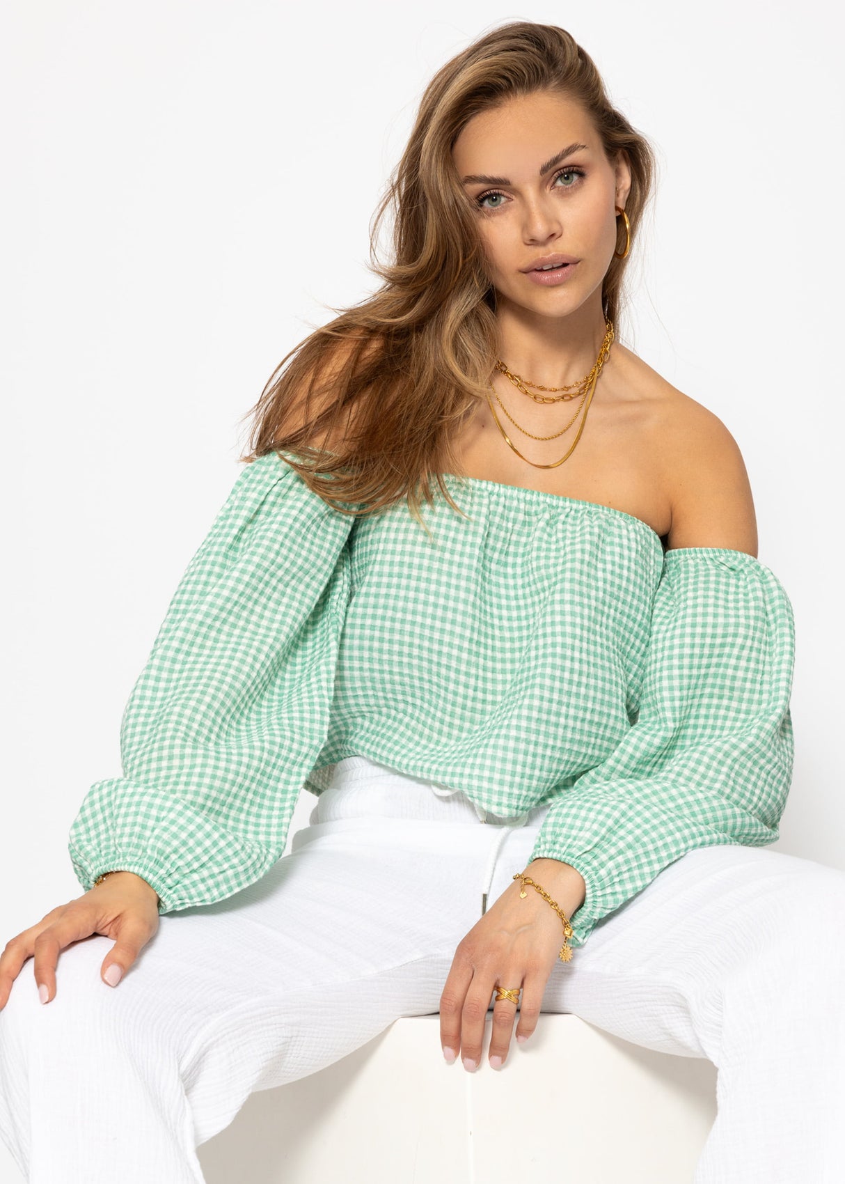 Off-the-shoulder muslin top with Vichy print - sage green and white