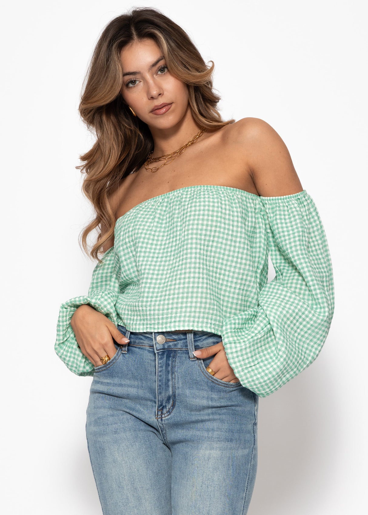 Off-the-shoulder muslin top with Vichy print - sage green and white