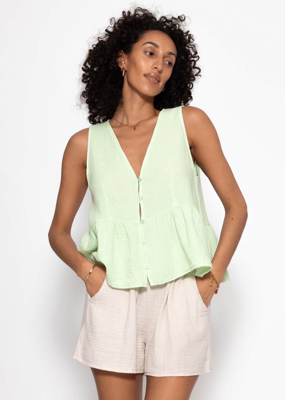 Musselin Top mit Volant - hellgrün