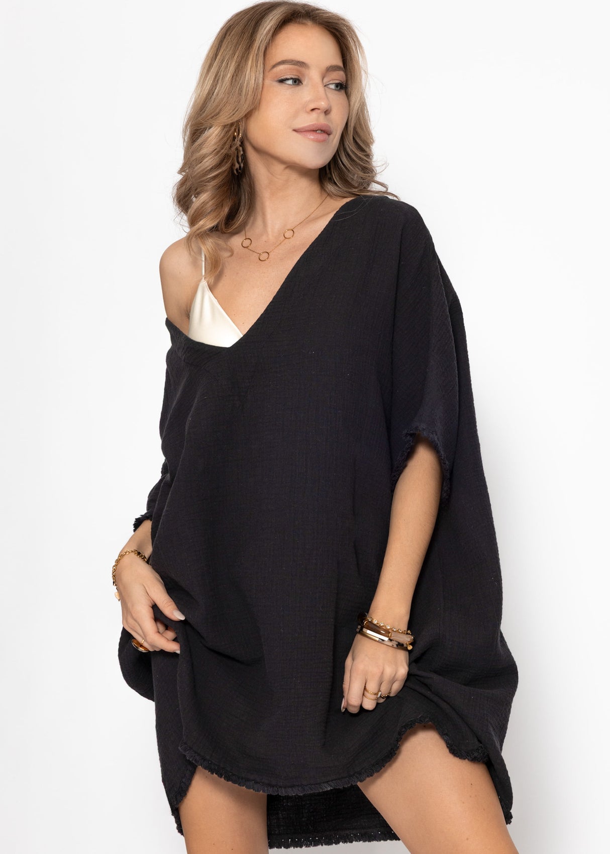Muslin tunic with fringes - black