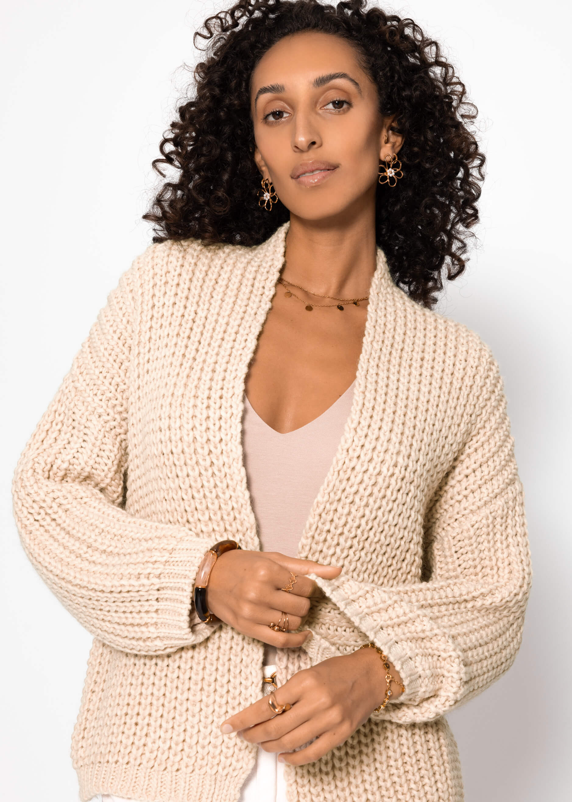 Open coarse -knit cardigan - beige
