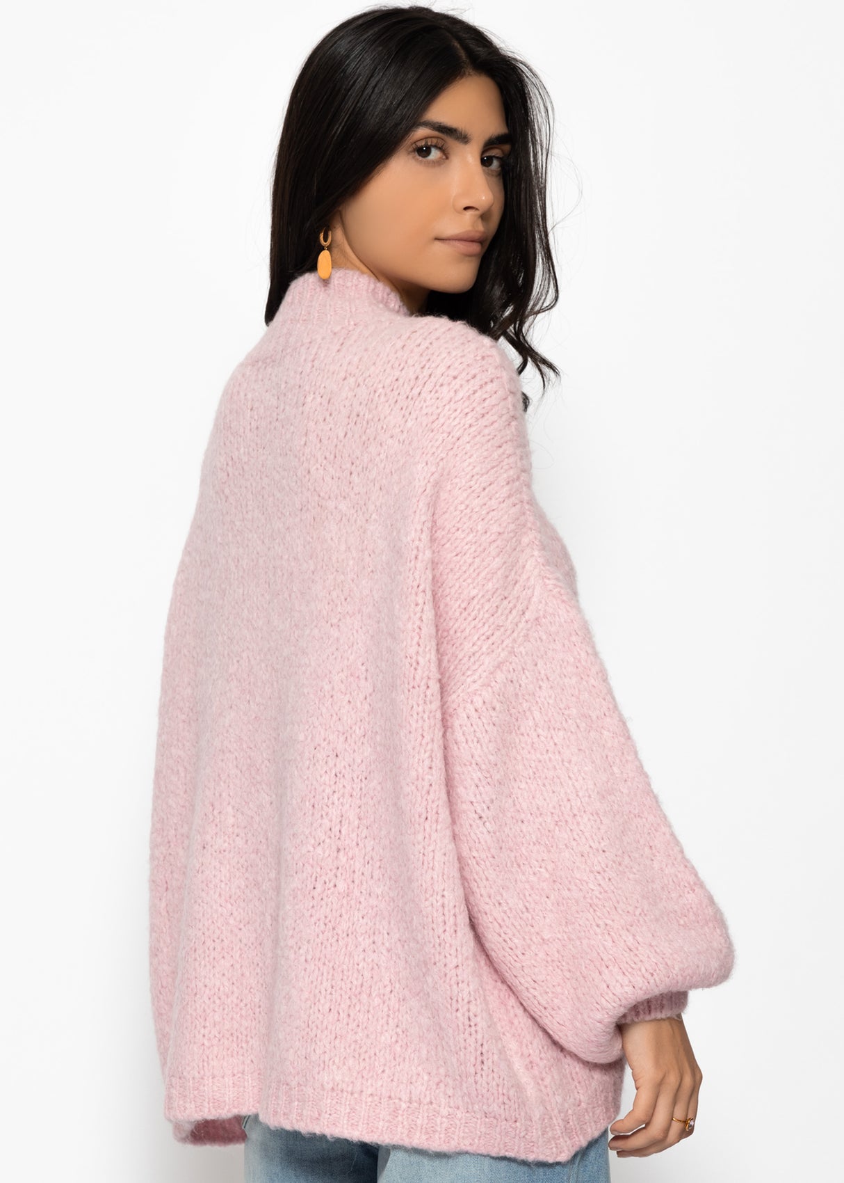 Oversized cardigan with decorative buttons - pink