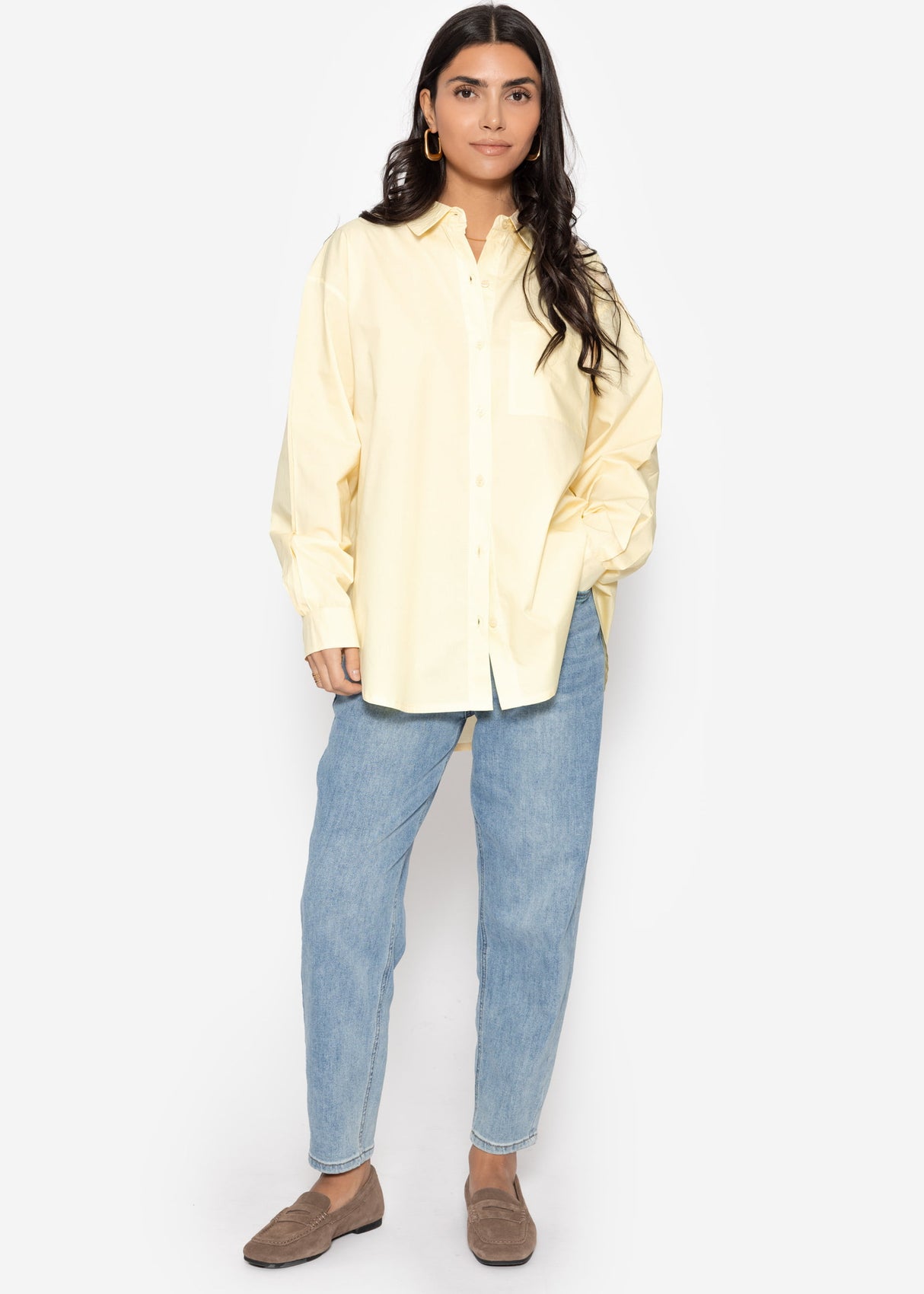 Oversize Hemdbluse mit Brusttasche - buttergelb