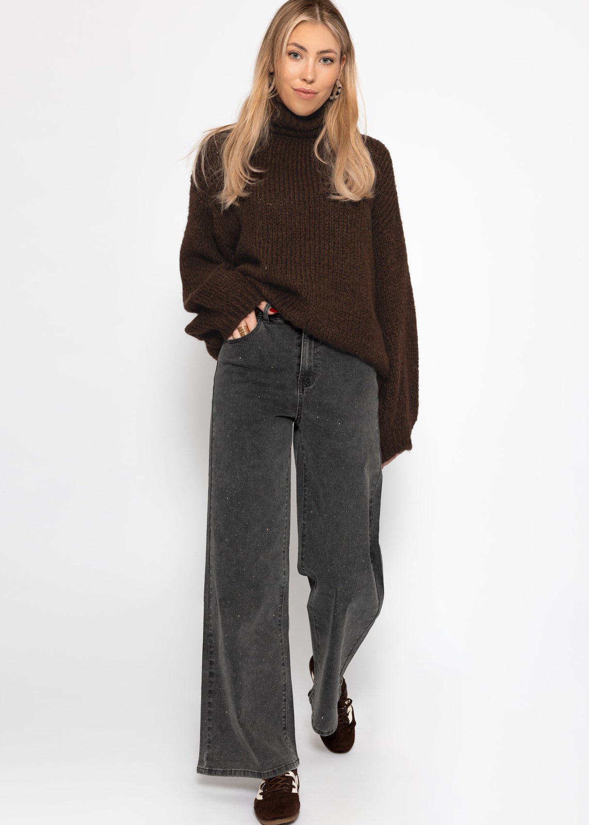 Oversize Rollkragenpullover - braun
