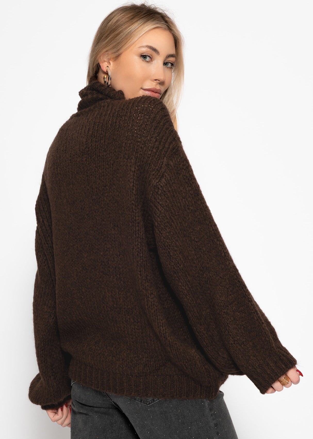 Oversize Rollkragenpullover - braun
