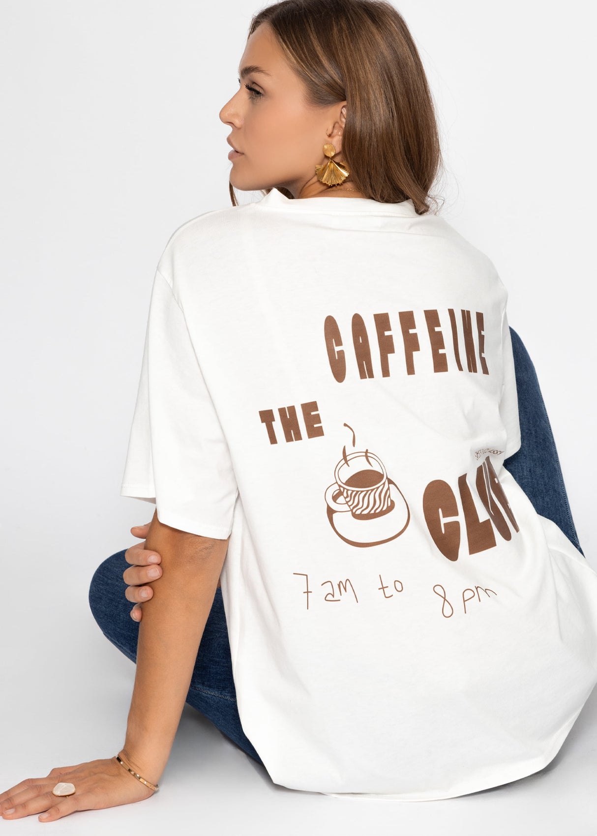 Oversize T-Shirt mit "Coffee Club" Print - offwhite