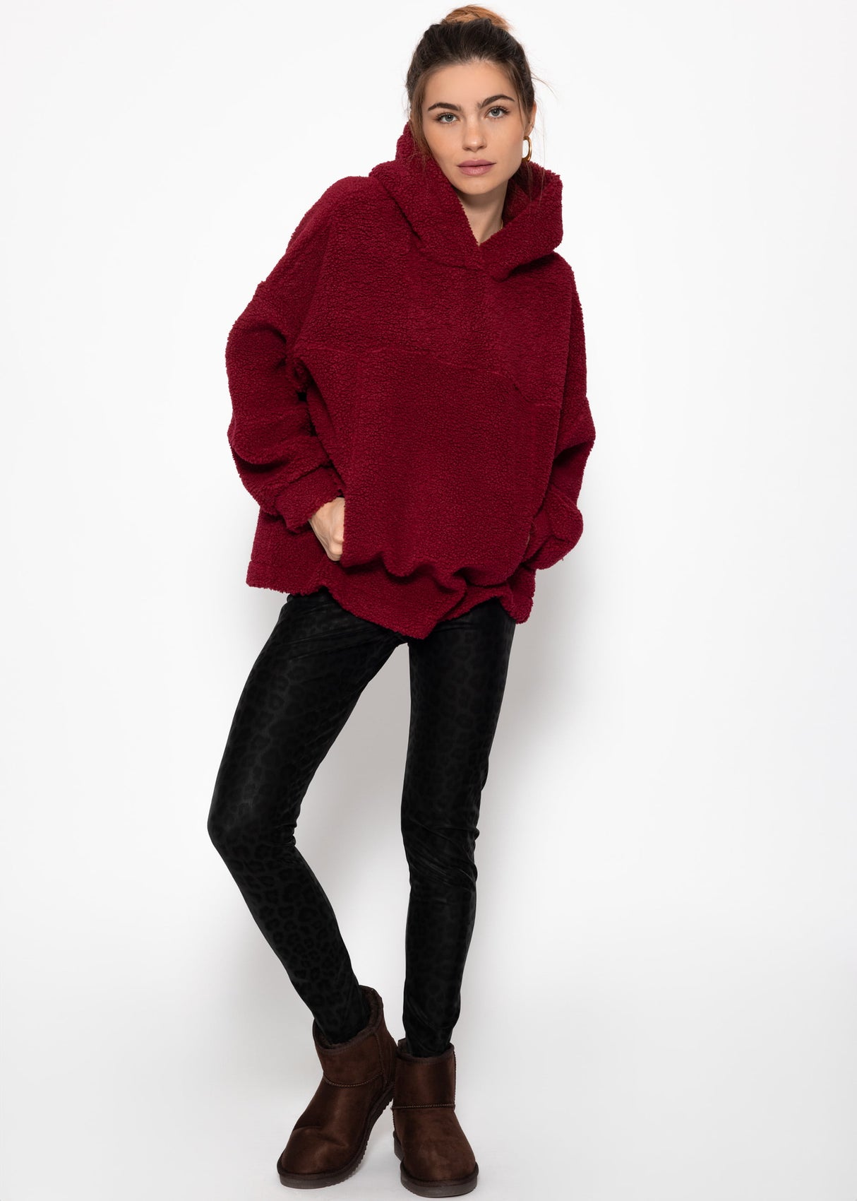 Oversized teddy sweatshirt with hood - wine red