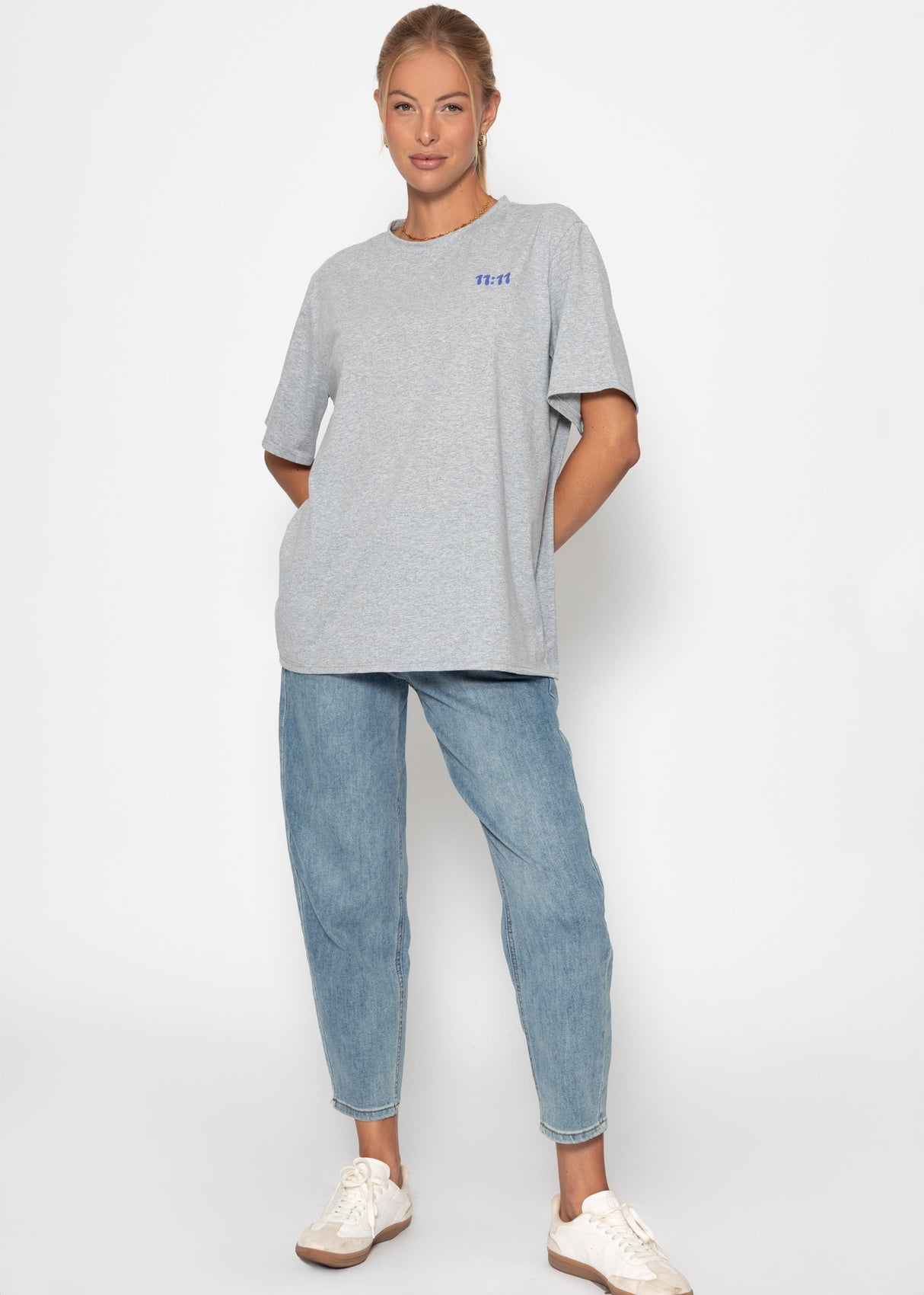 Oversize T -shirt with print - gray
