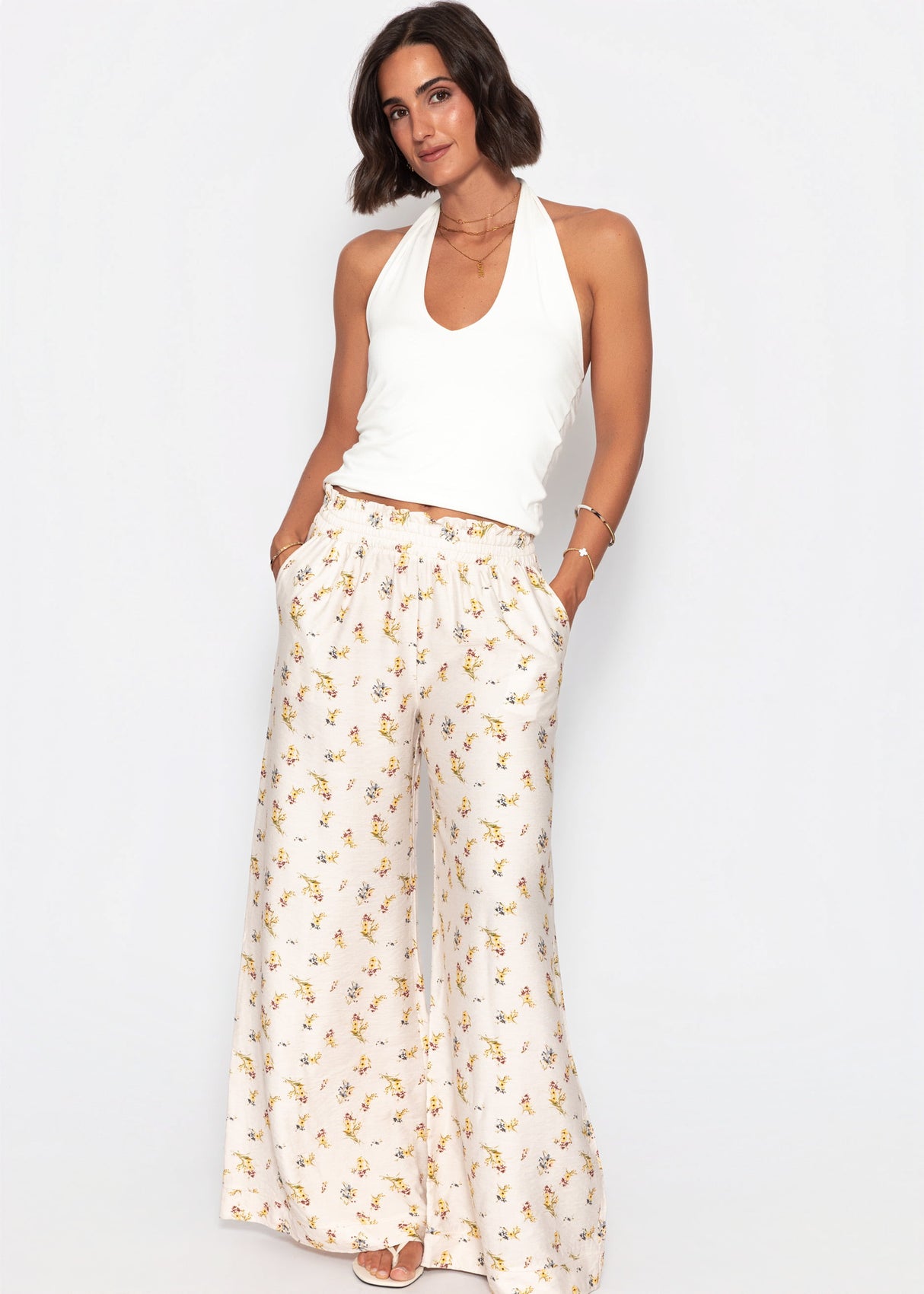 Palazzo Hose mit floralem Print - hellbeige