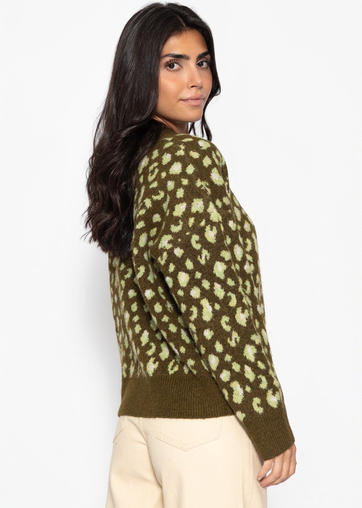 Pullover mit breiter Rippe und Leo-Muster - khaki