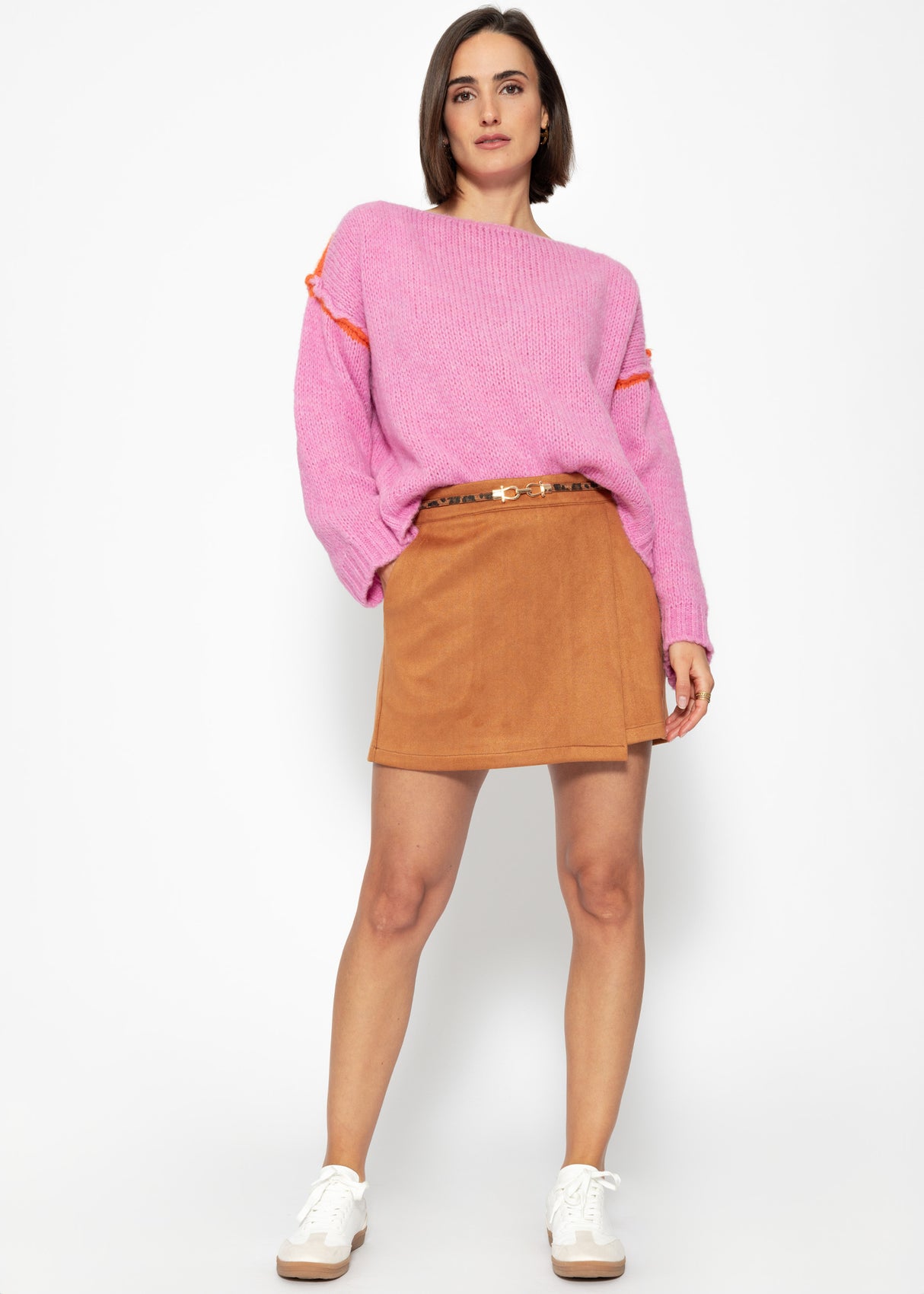 Sweater with contrast stitching - pink