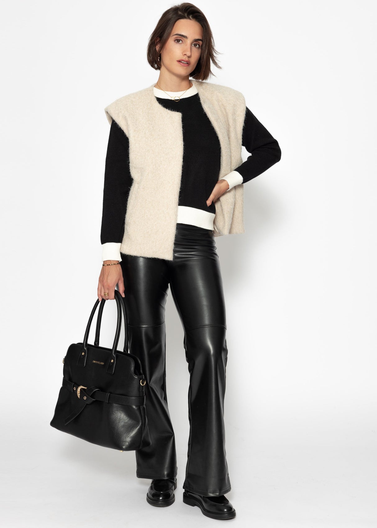 Pullover mit offwhite Bündchen-Details - schwarz